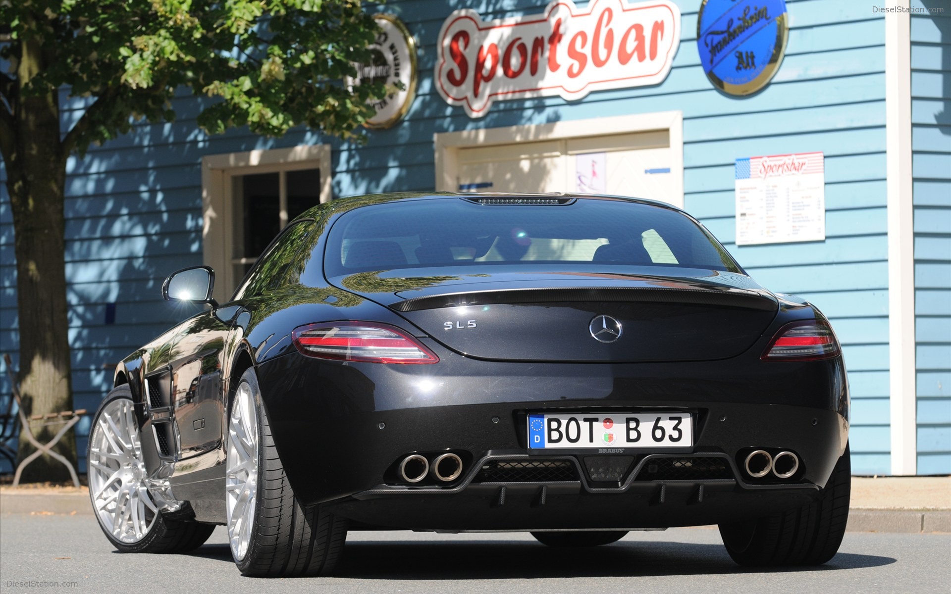 Brabus Mercedes-Benz SLS AMG 2011