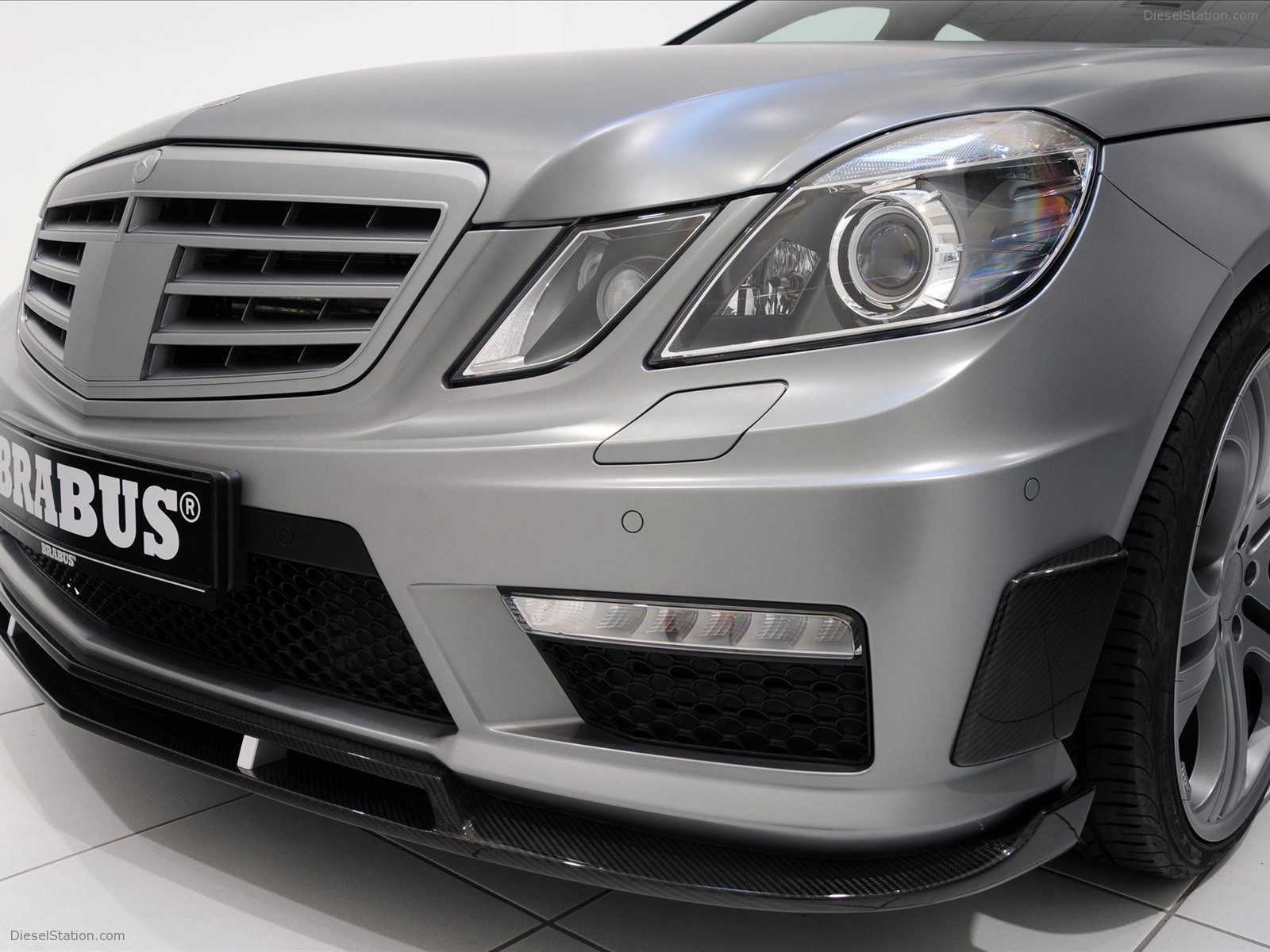 Brabus Mercedes E 63 AMG 2011