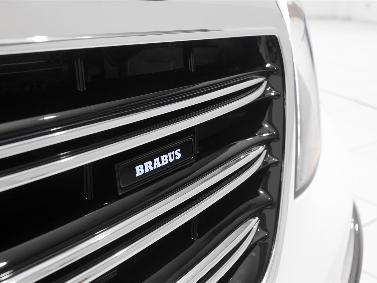 BRABUS Mercedes S 65 ROCKET 900 2015