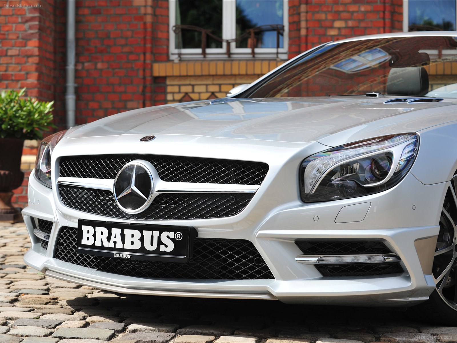 Brabus Mercedes SL Roadster 2012