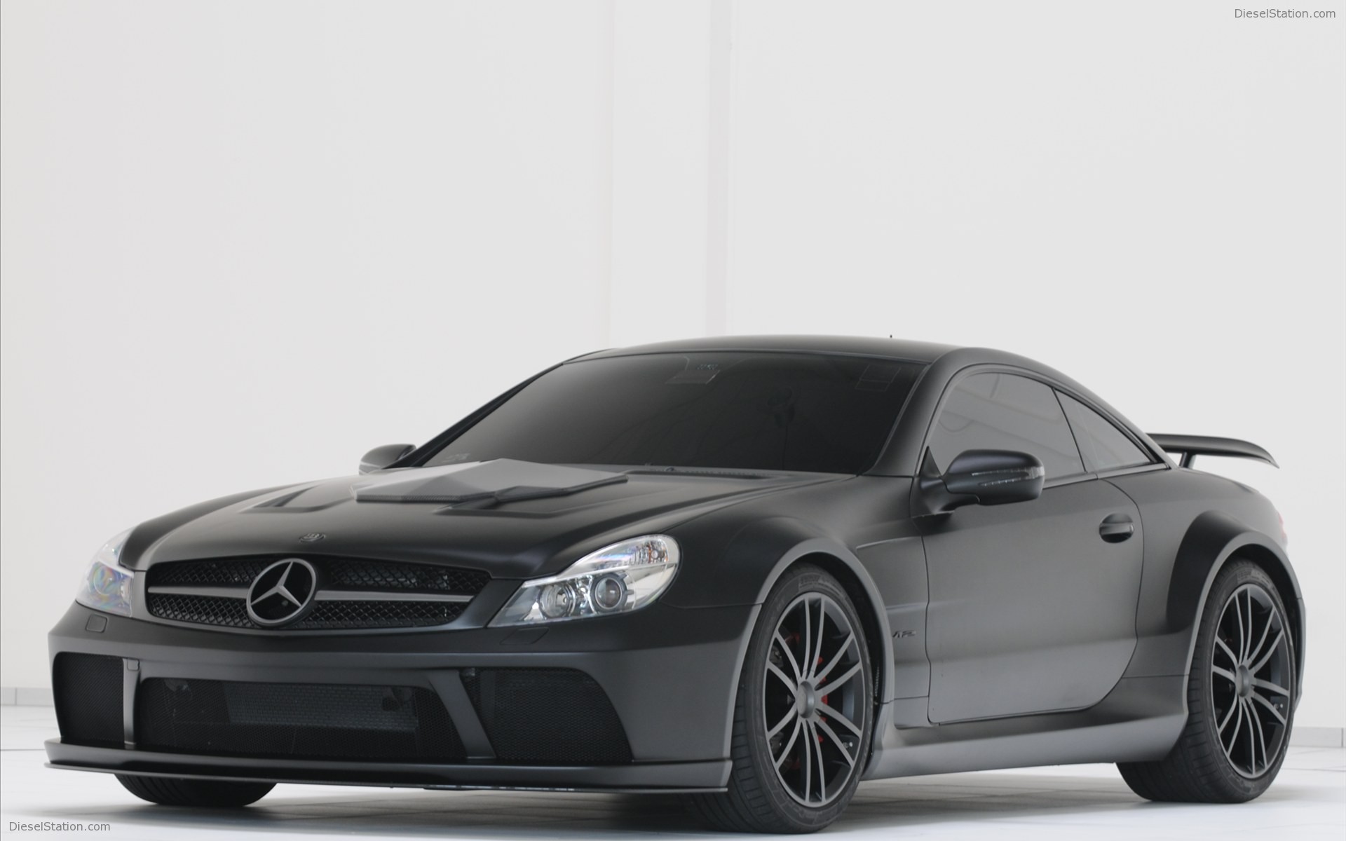 Brabus Mercedes-Benz SL 65 AMG Black Series