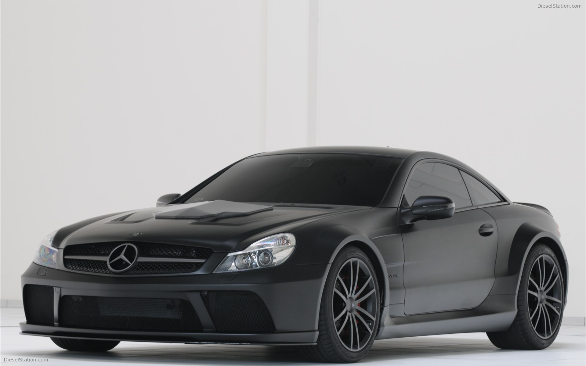 Brabus Mercedes-Benz SL 65 AMG Black Series