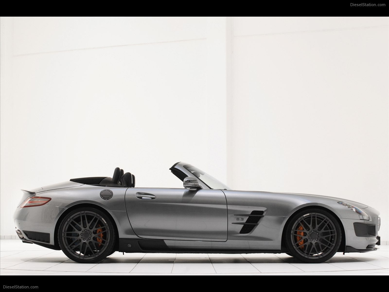BRABUS  Mercedes SLS AMG Roadster 2012