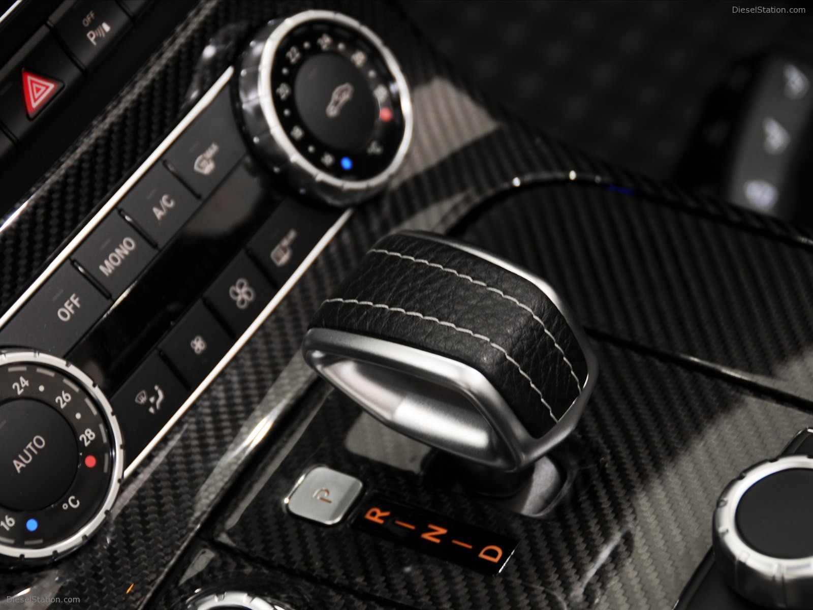 BRABUS  Mercedes SLS AMG Roadster 2012