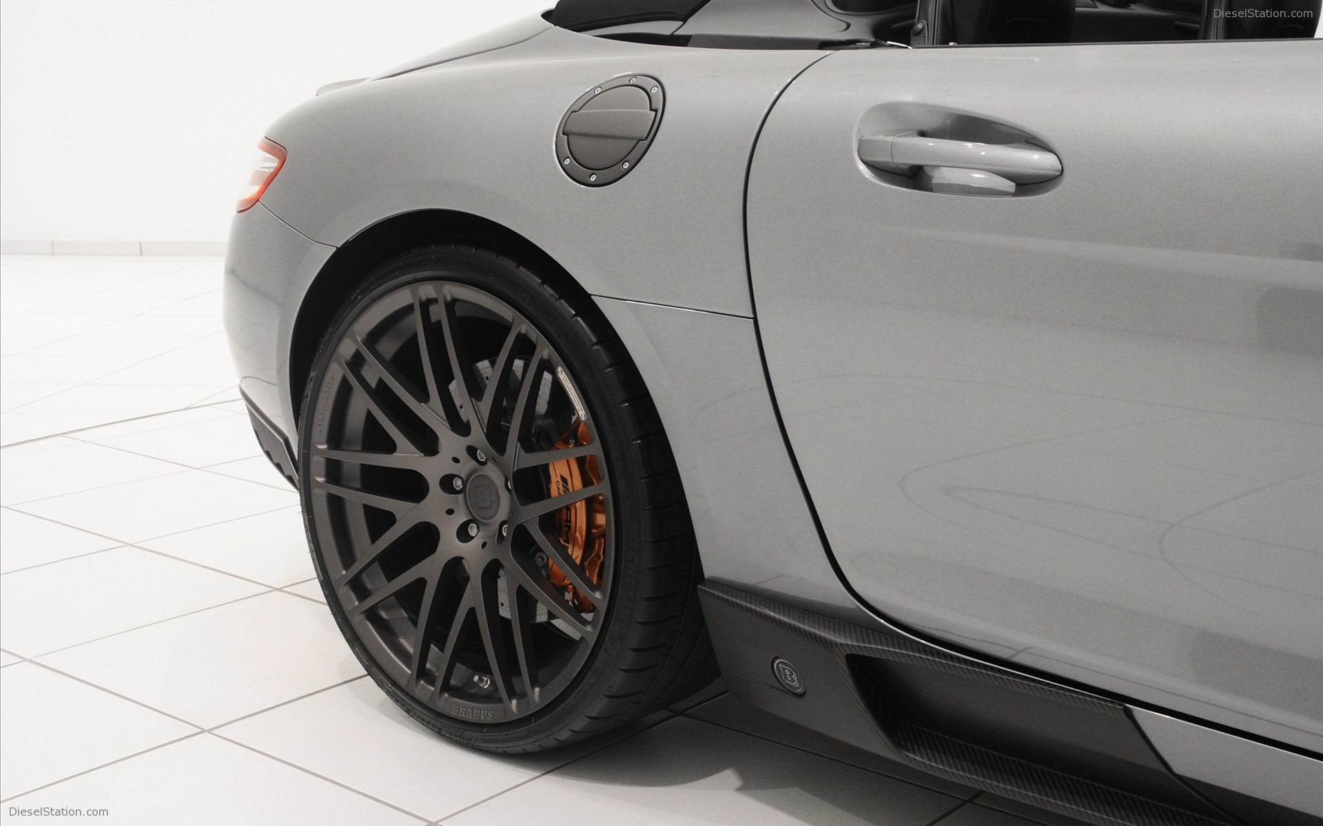 BRABUS  Mercedes SLS AMG Roadster 2012