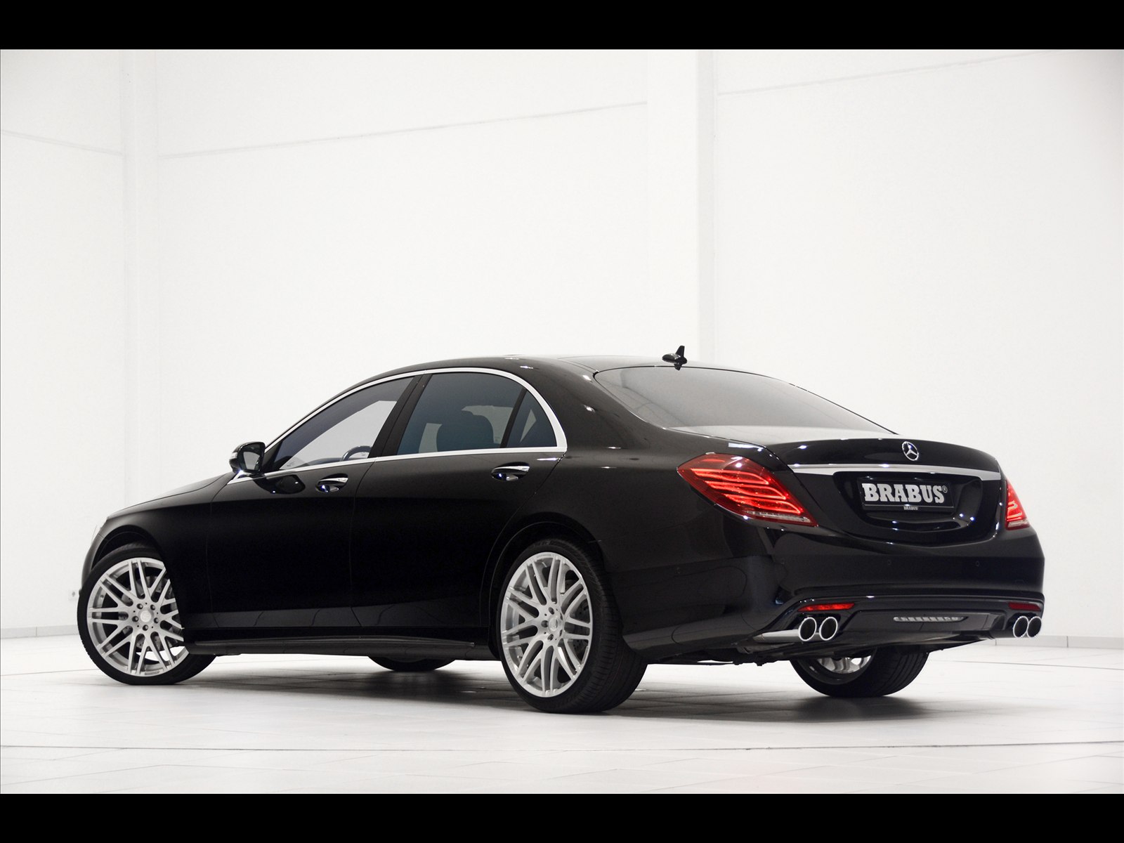 Brabus Mercedes S-Class 2014