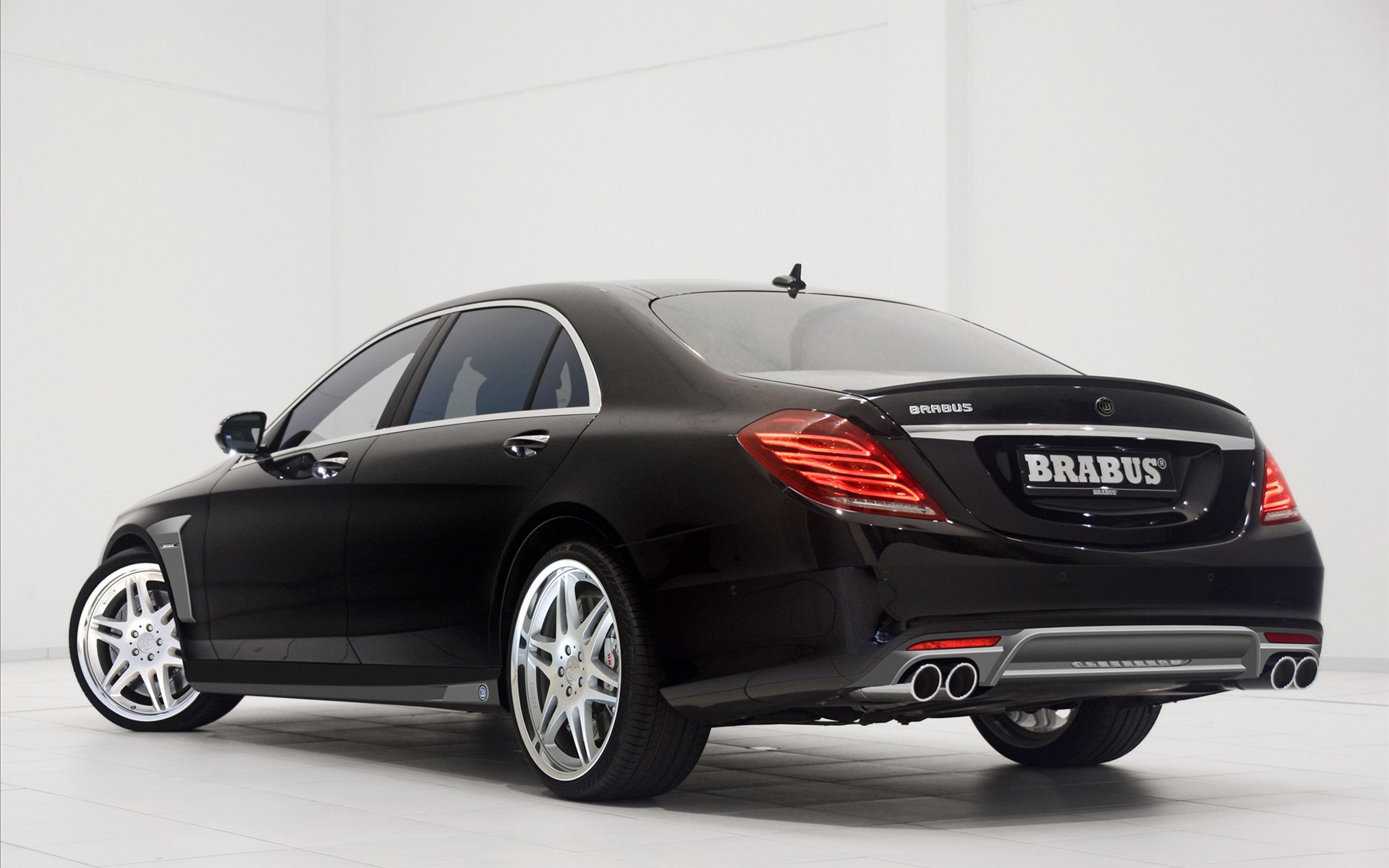 Brabus Mercedes S-Class 2014