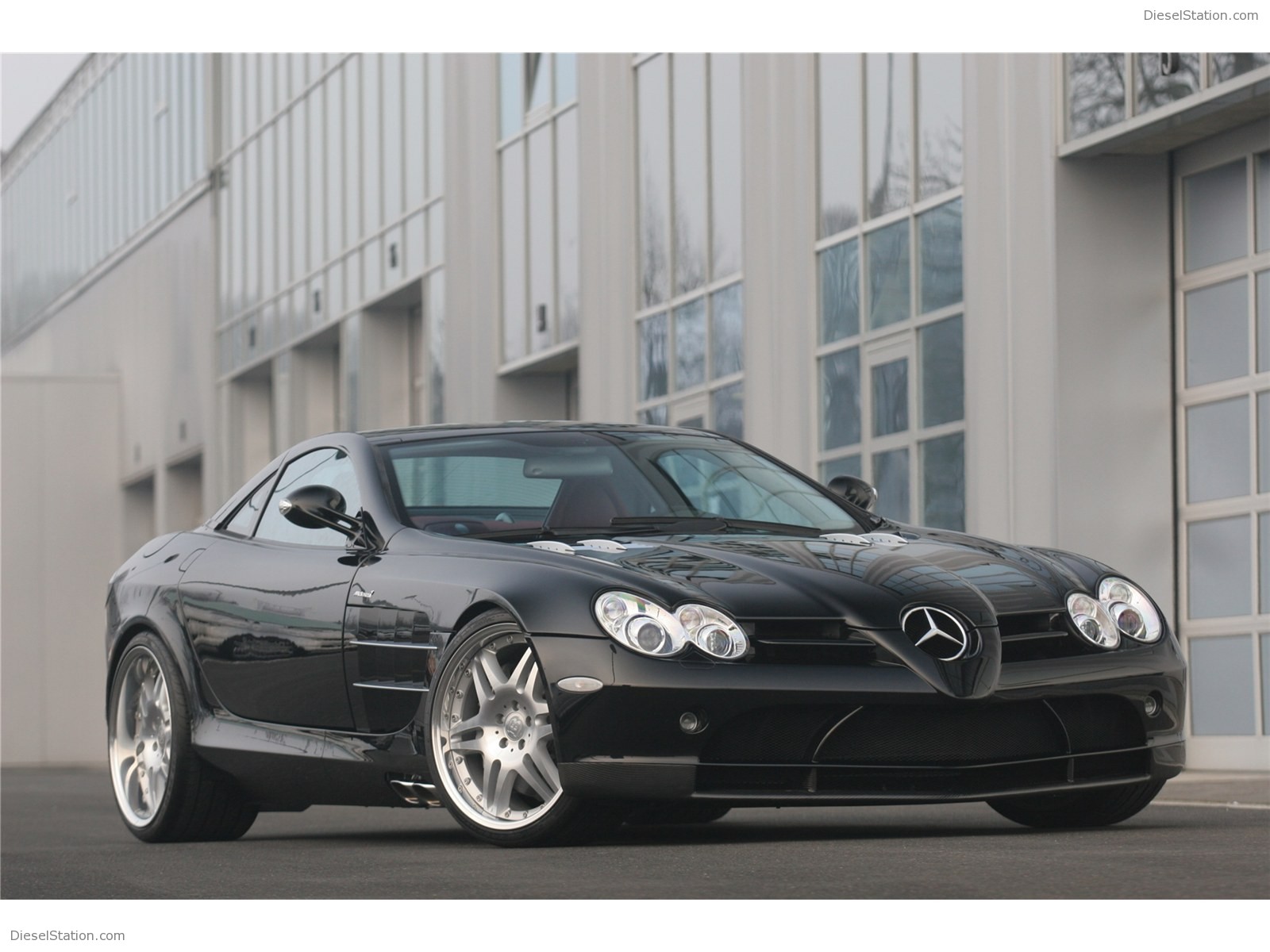 Mercedes-Benz SLR McLaren 2005