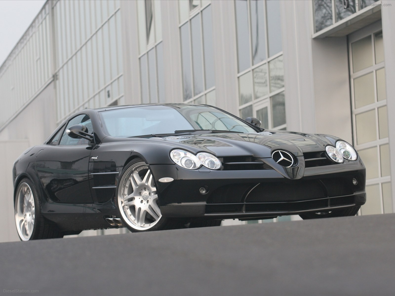 Mercedes-Benz SLR McLaren 2005