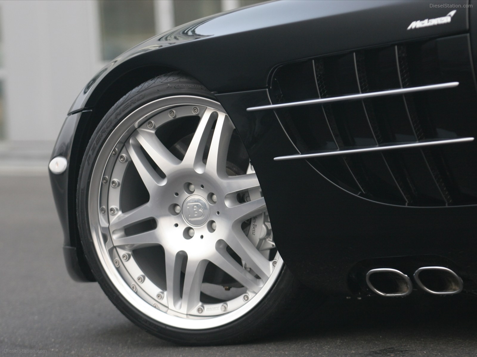 Mercedes-Benz SLR McLaren 2005