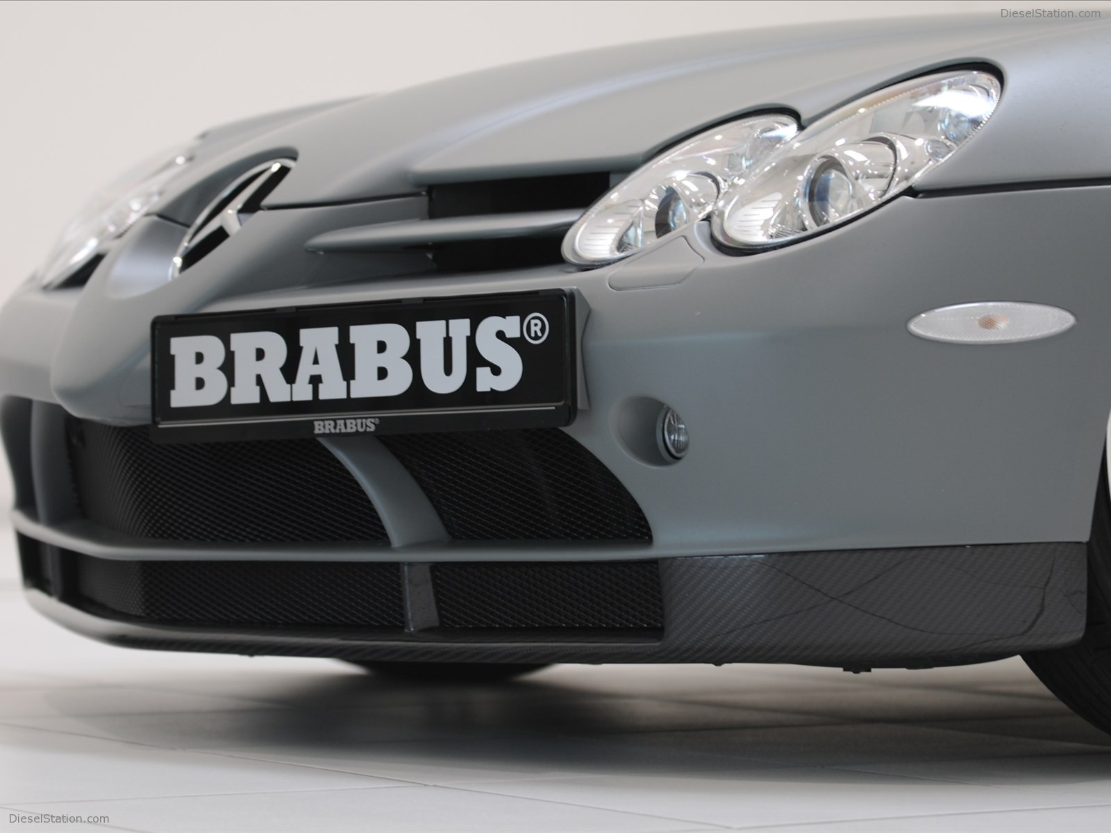 Mercedes-Benz SLR McLaren 2005