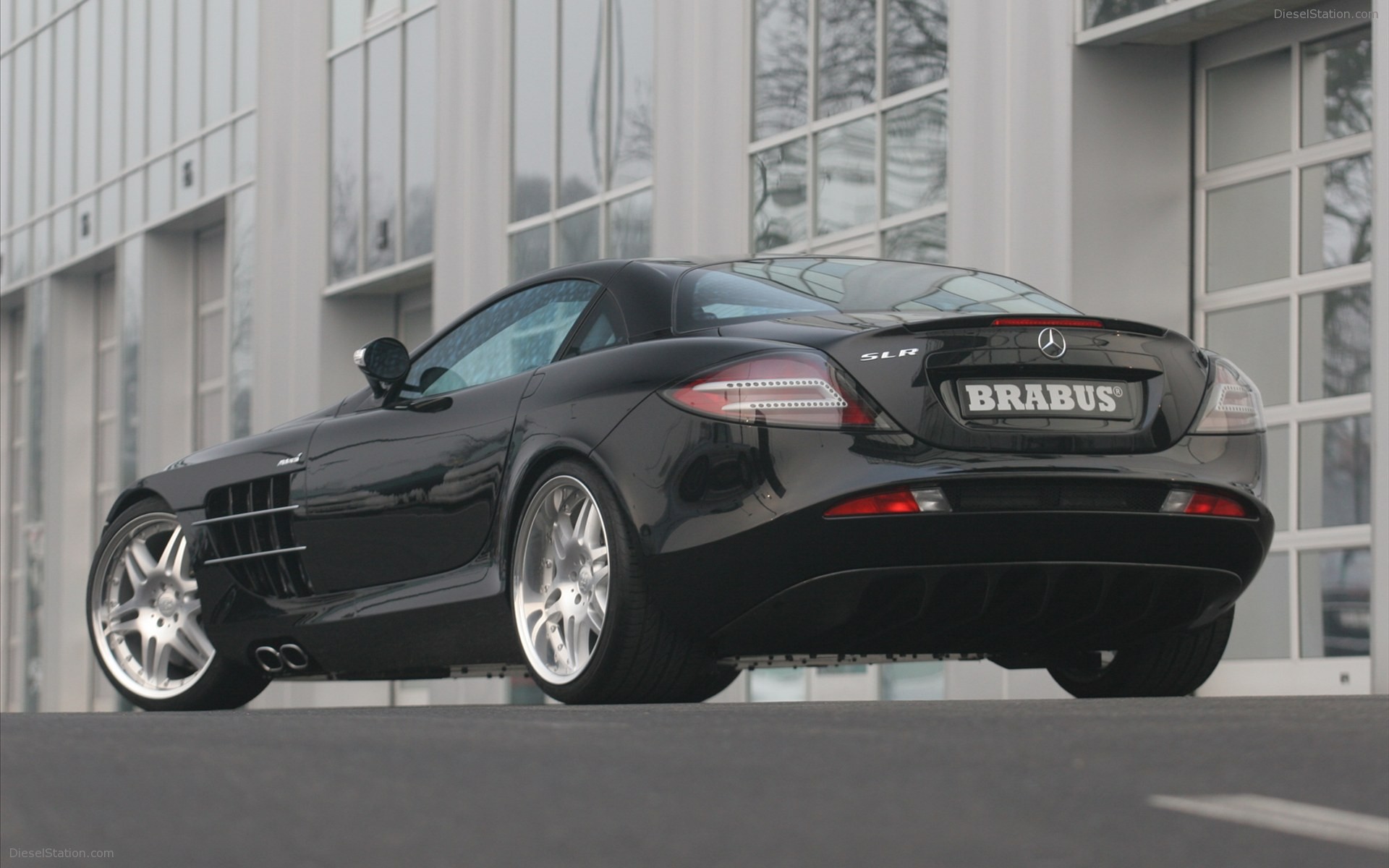 Mercedes-Benz SLR McLaren 2005