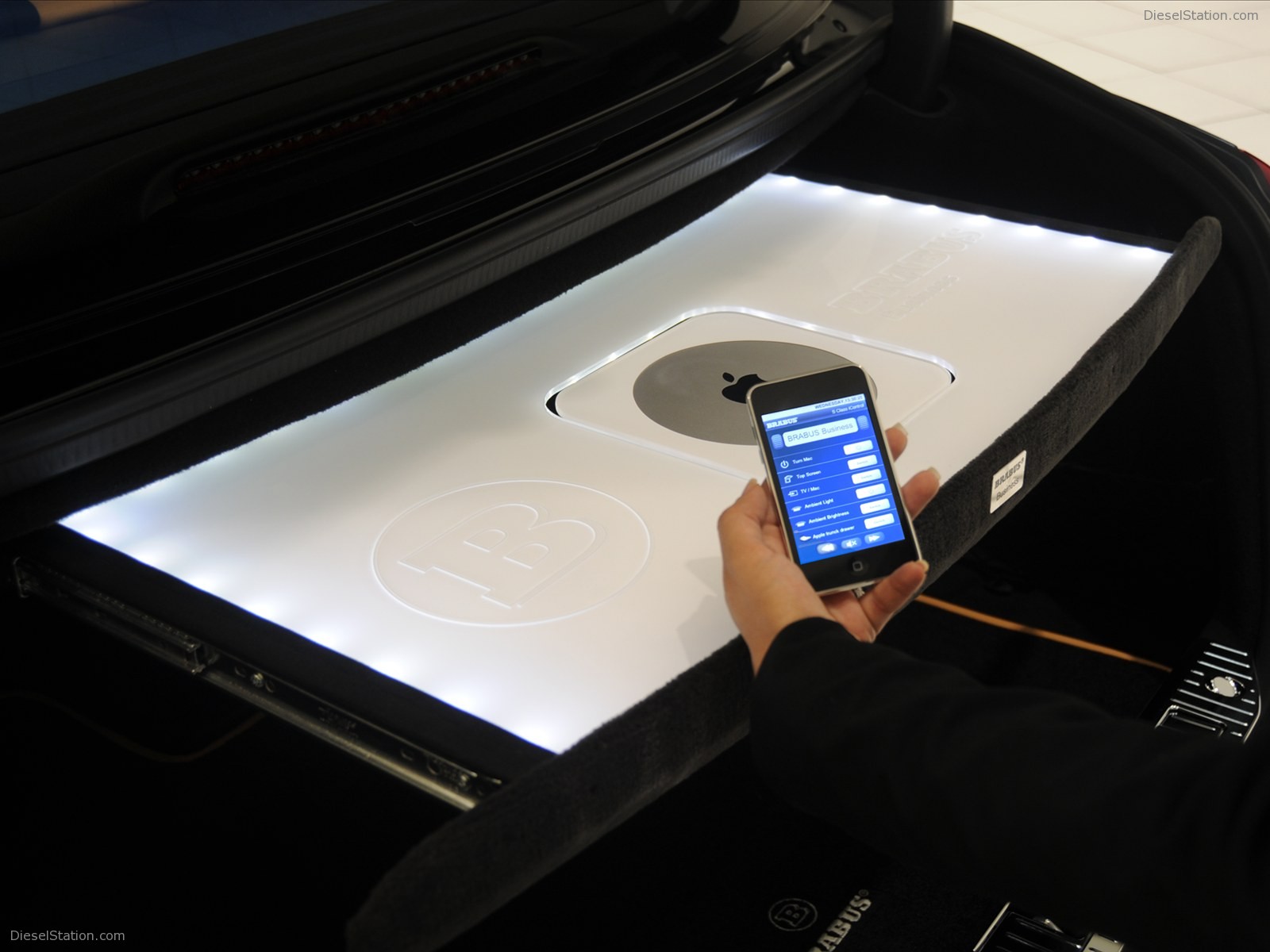 BRABUS SV12 R Biturbo 800 2011