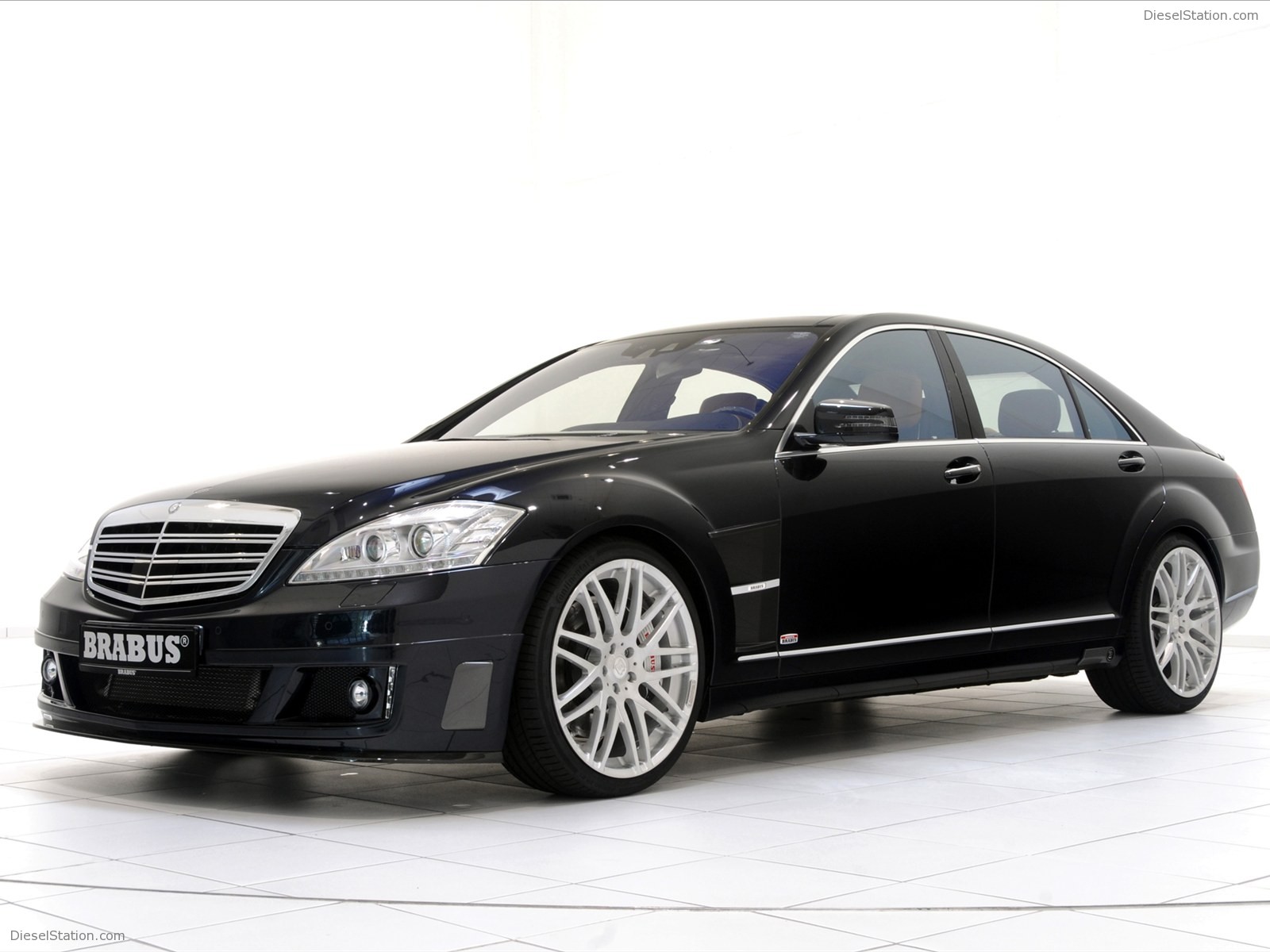 BRABUS SV12 R Biturbo 800 2011
