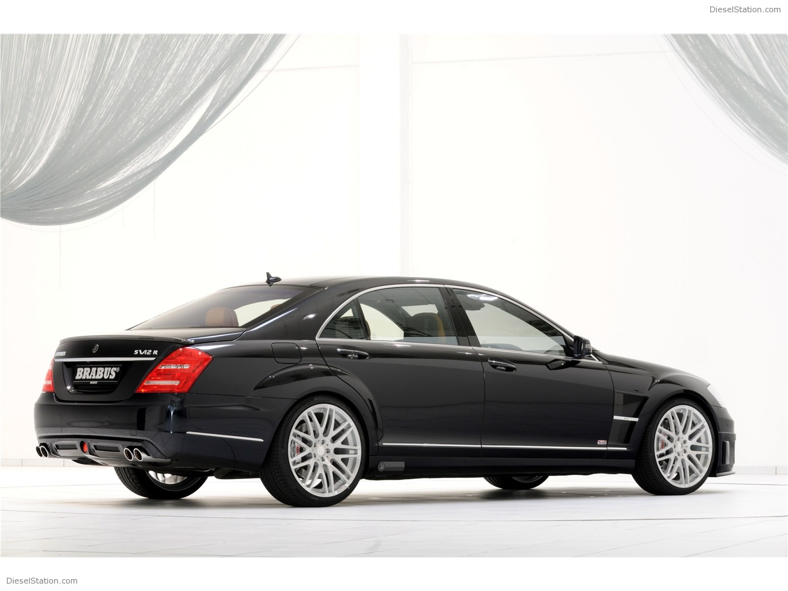 BRABUS SV12 R Biturbo 800 2011