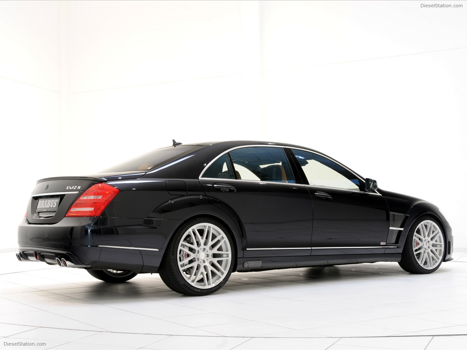 BRABUS SV12 R Biturbo 800 2011