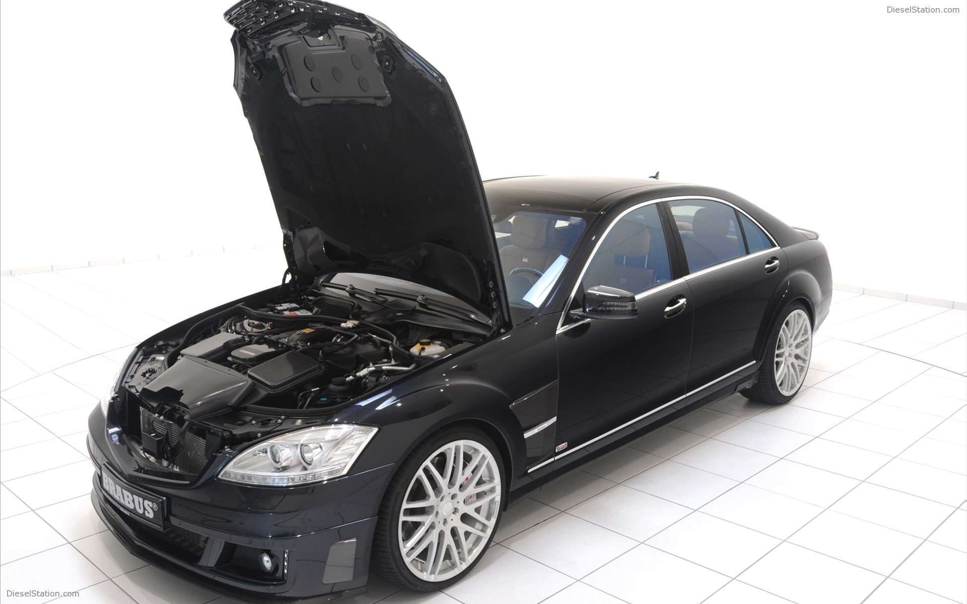 BRABUS SV12 R Biturbo 800 2011