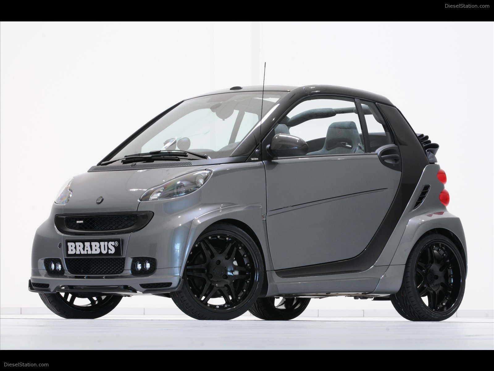 BRABUS Ultimate R
