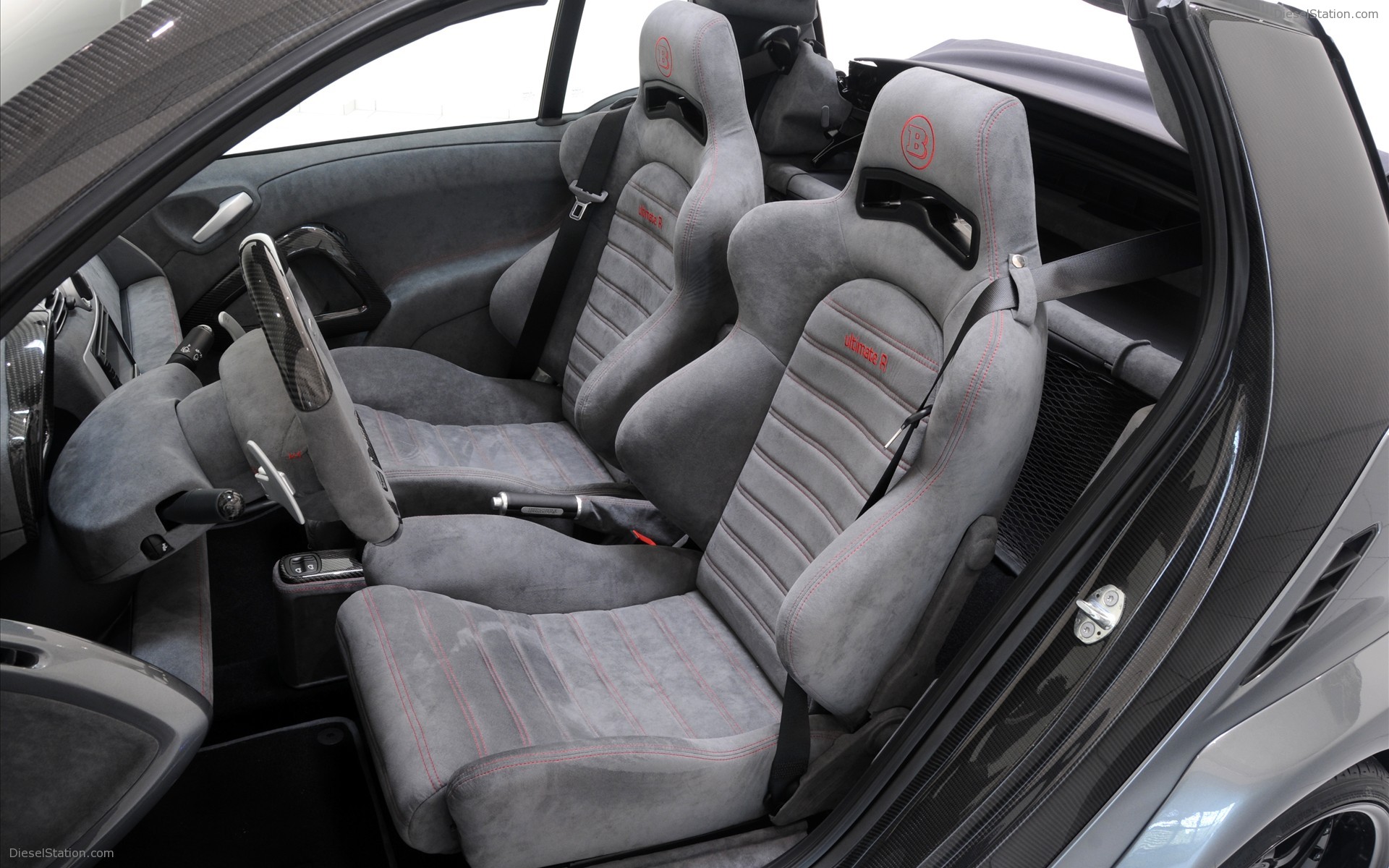 BRABUS Ultimate R