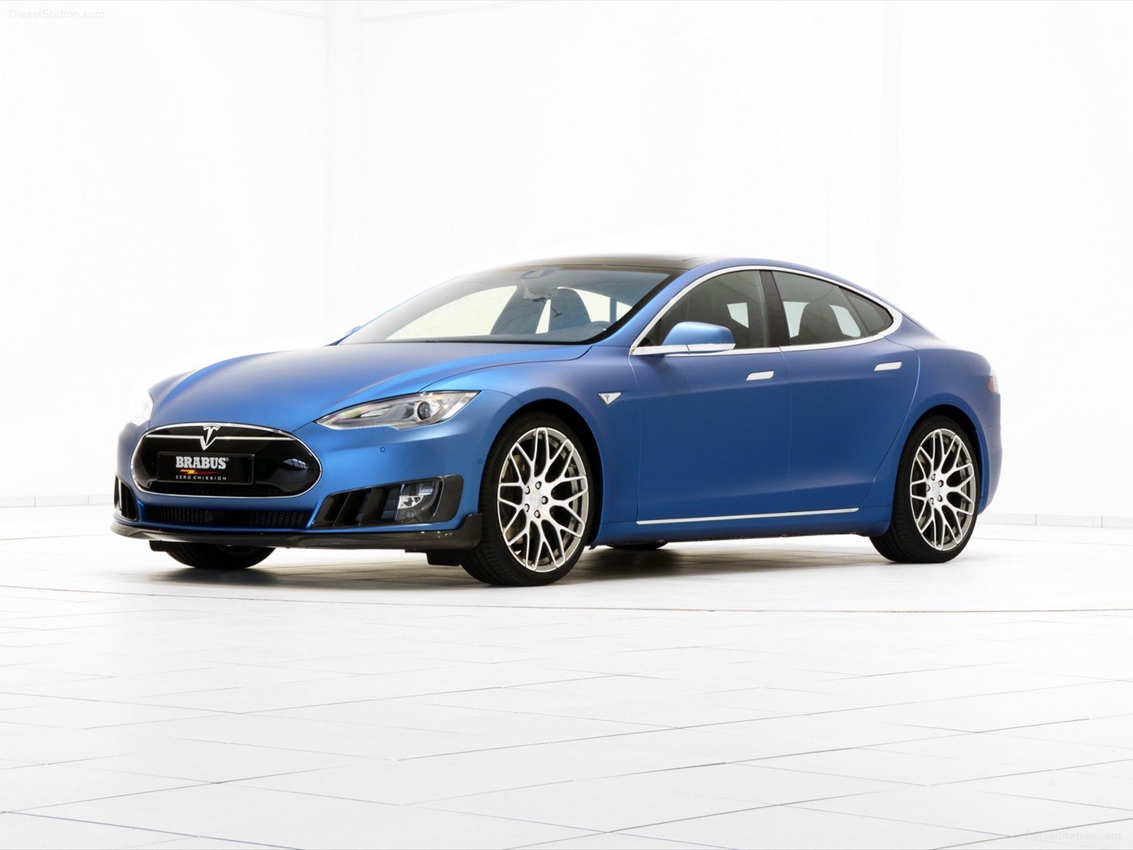 Brabus Zero Emission Tesla S 2015