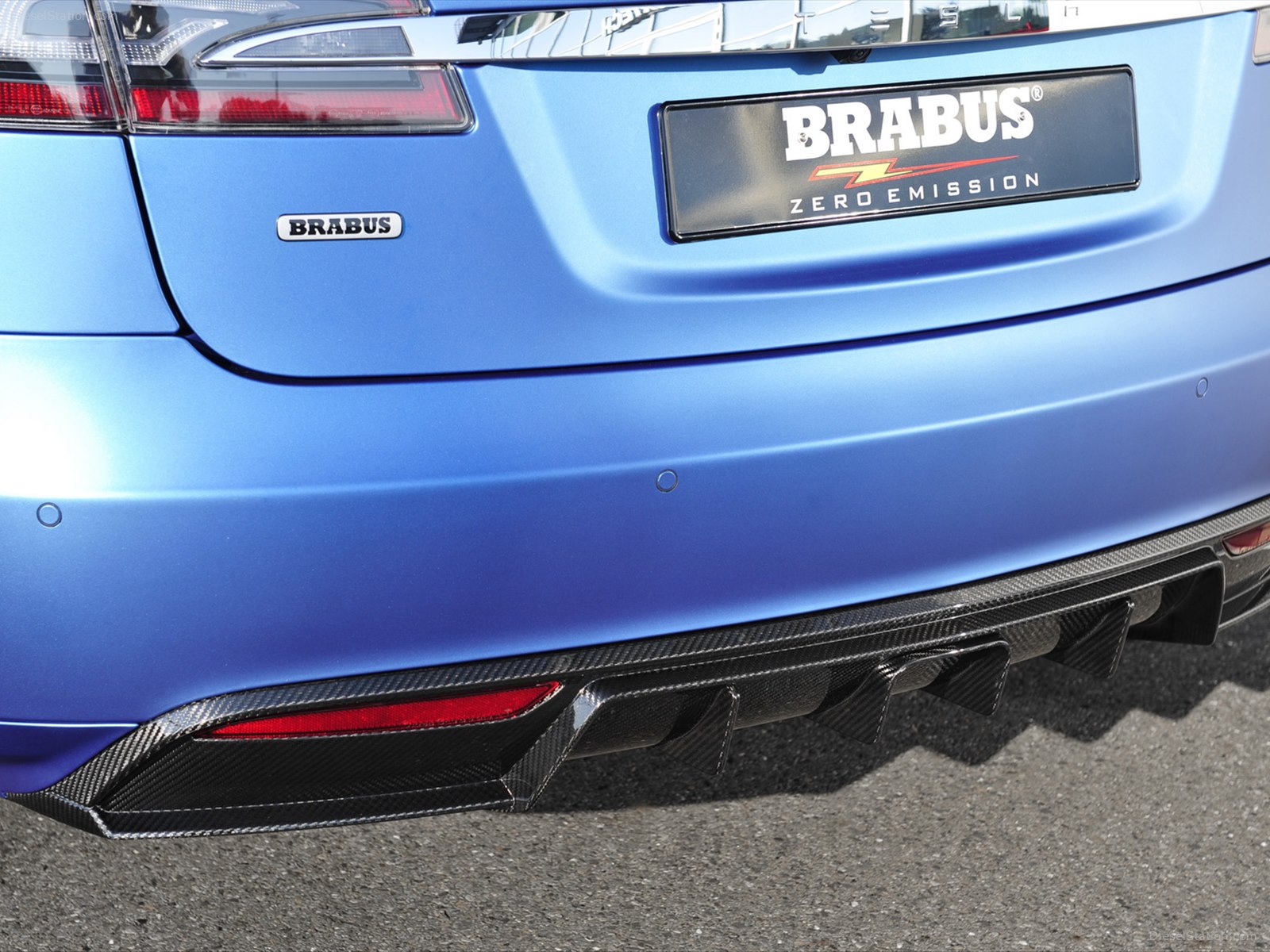 Brabus Zero Emission Tesla S 2015