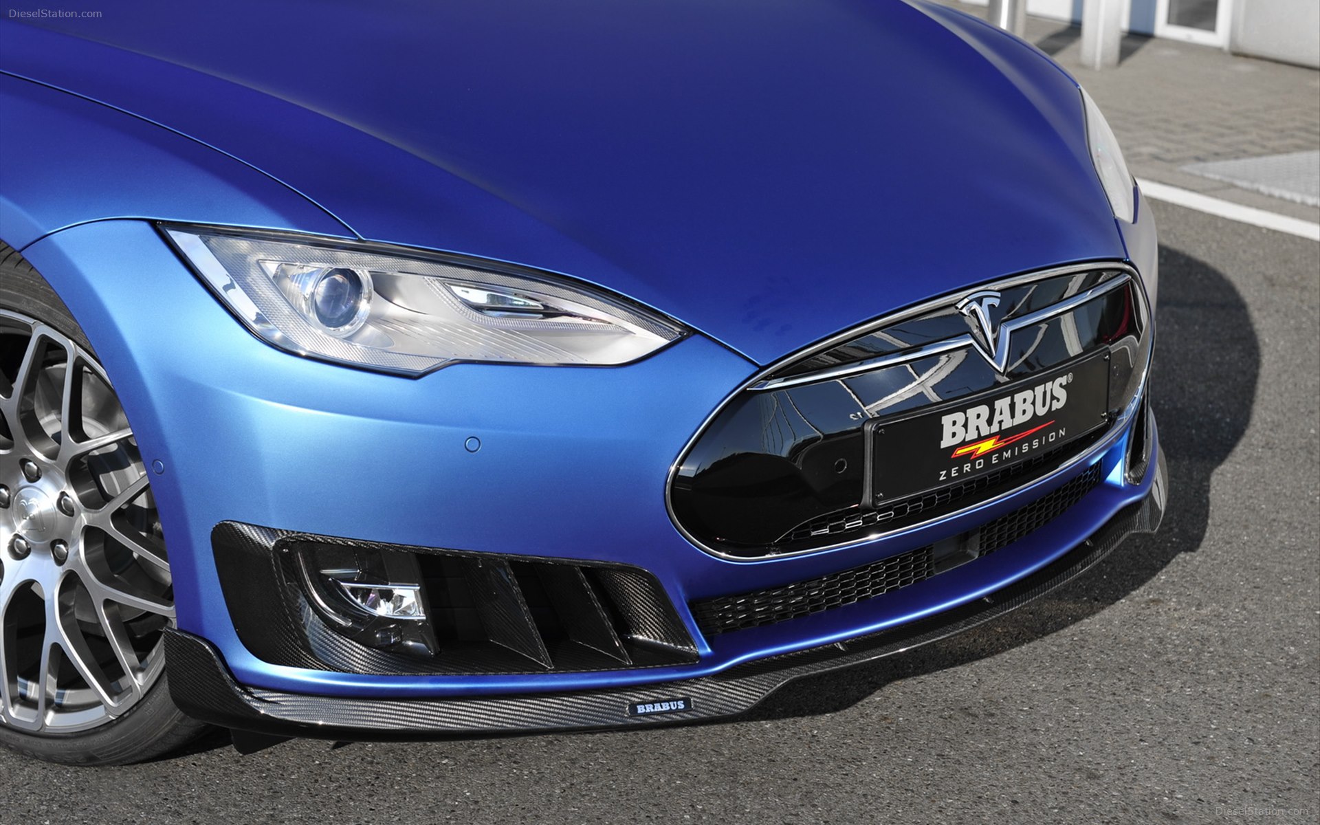 Brabus Zero Emission Tesla S 2015