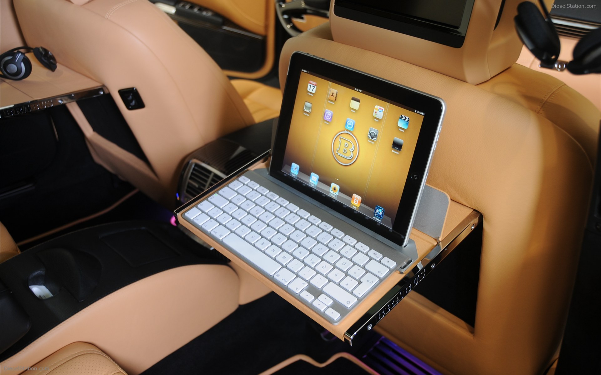 Brabus iBusiness 2010 - The Luxury Sedan