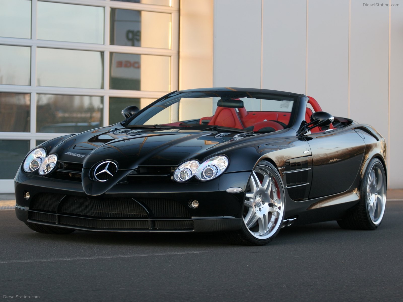 Brabus tunes Mercedes SLR McLaren Roadster Brabus tunes Mercedes SLR McLaren Roadster