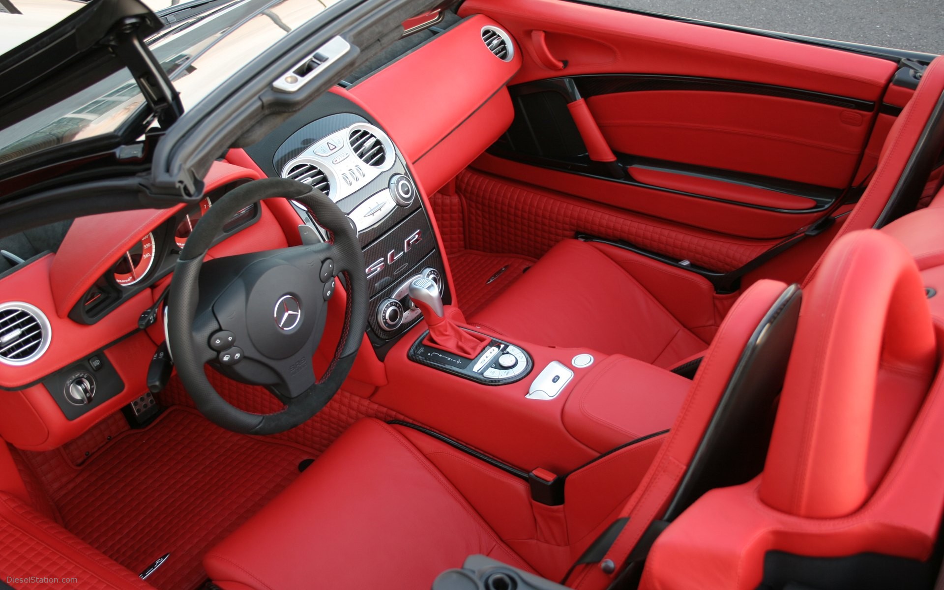 Brabus tunes Mercedes SLR McLaren Roadster Brabus tunes Mercedes SLR McLaren Roadster