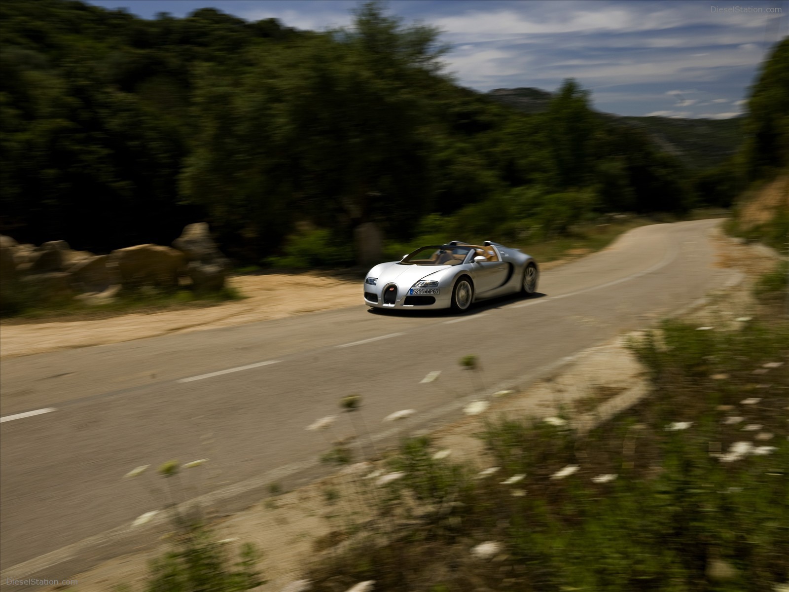 2010 Bugatti Veyron 16.4 Grand Sport in Sardinia 2010 Bugatti Veyron 16.4 Grand Sport in Sardinia