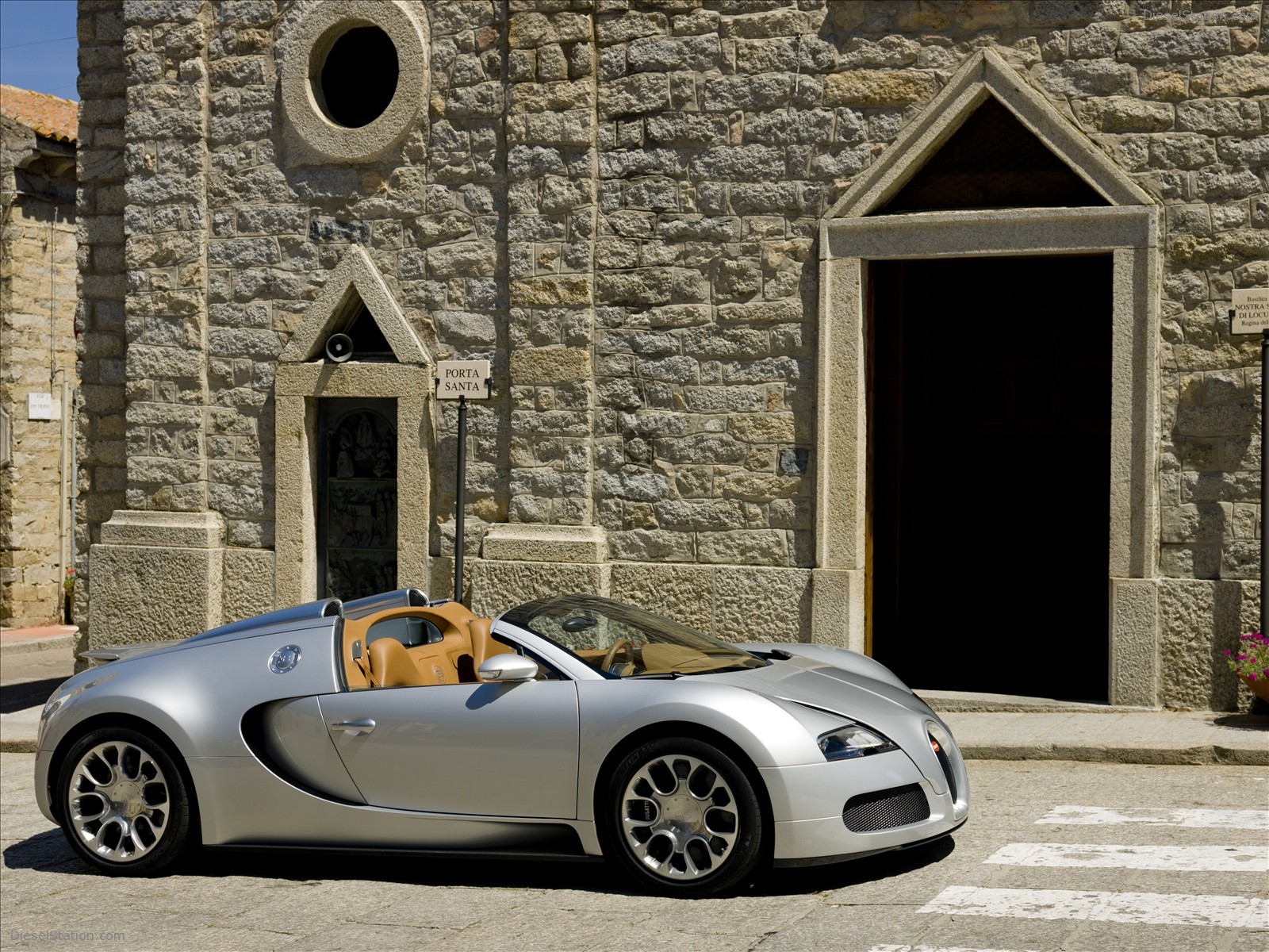 2010 Bugatti Veyron 16.4 Grand Sport in Sardinia