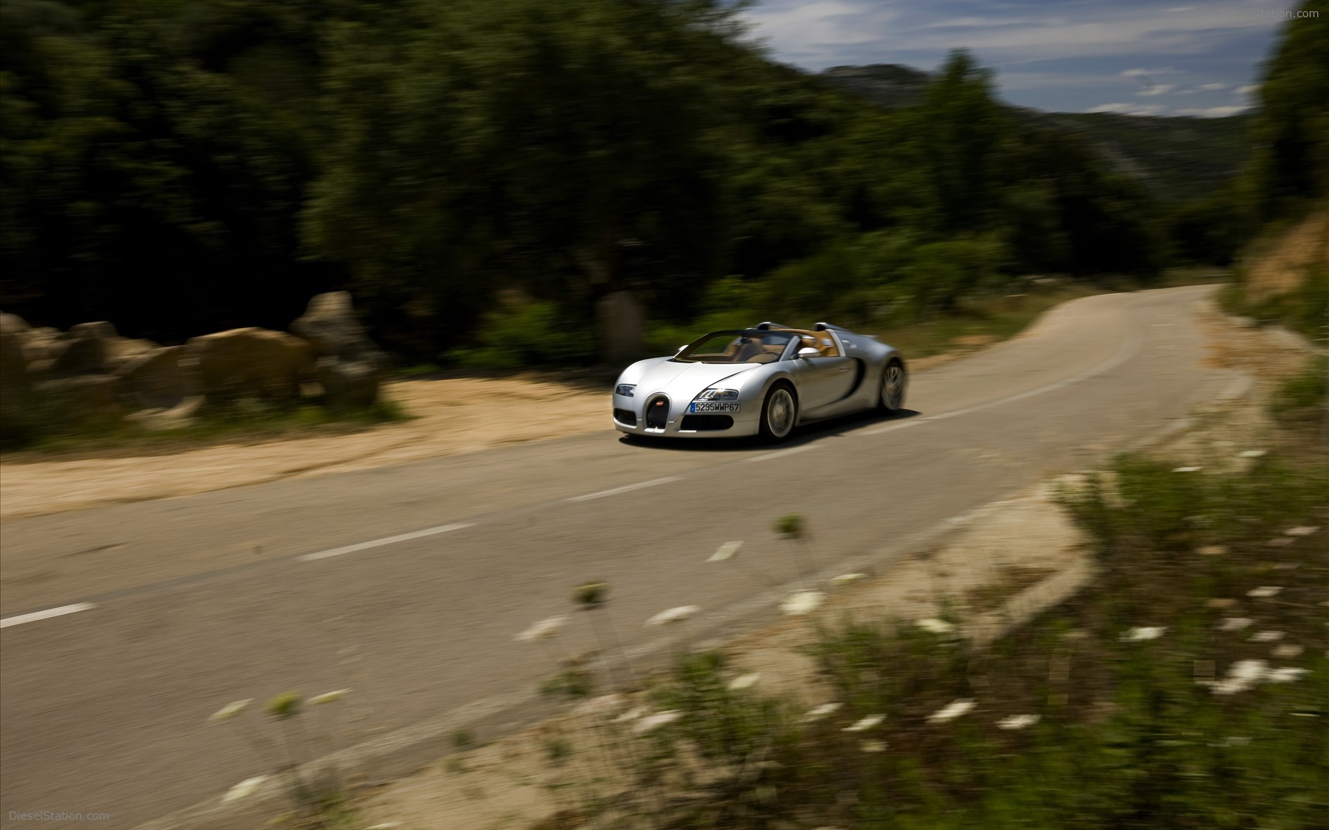 2010 Bugatti Veyron 16.4 Grand Sport in Sardinia 2010 Bugatti Veyron 16.4 Grand Sport in Sardinia