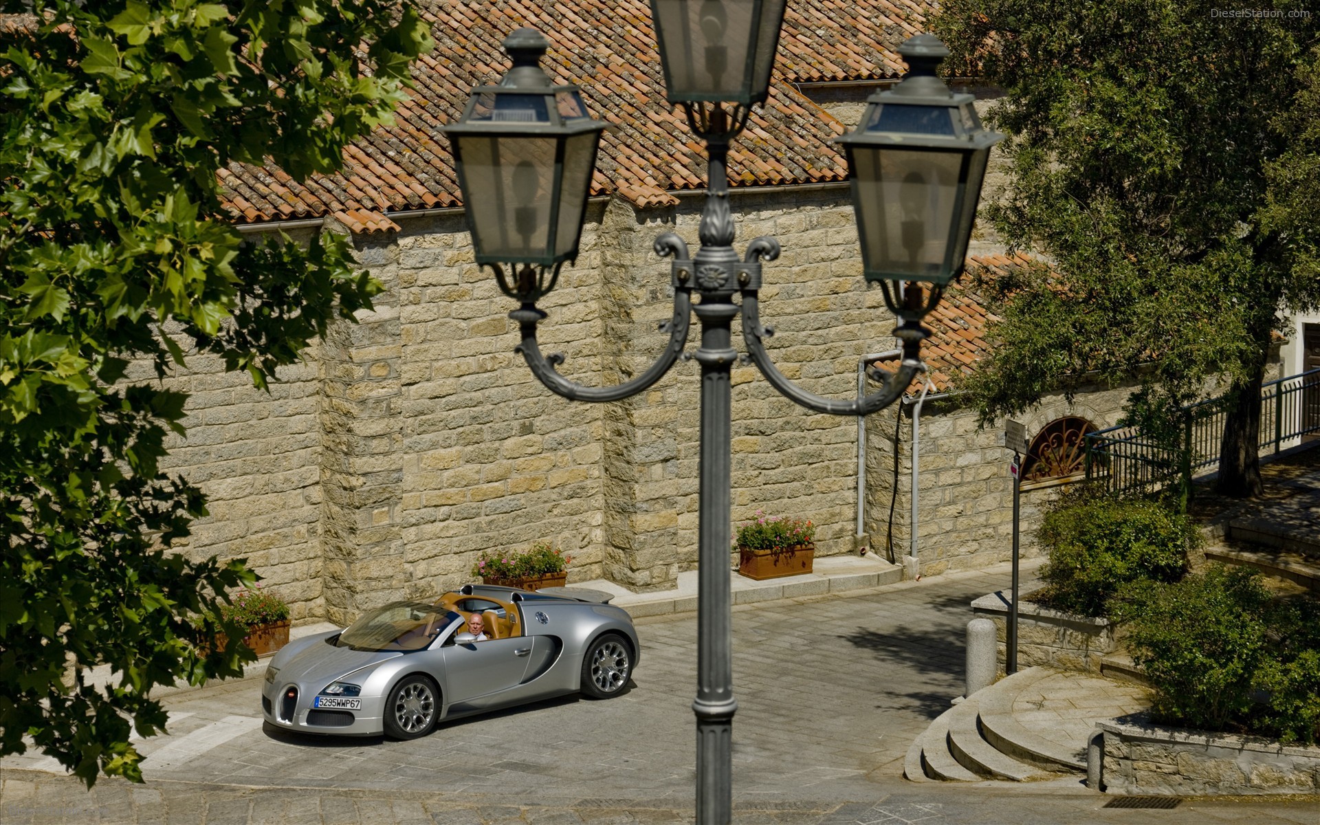 2010 Bugatti Veyron 16.4 Grand Sport in Sardinia