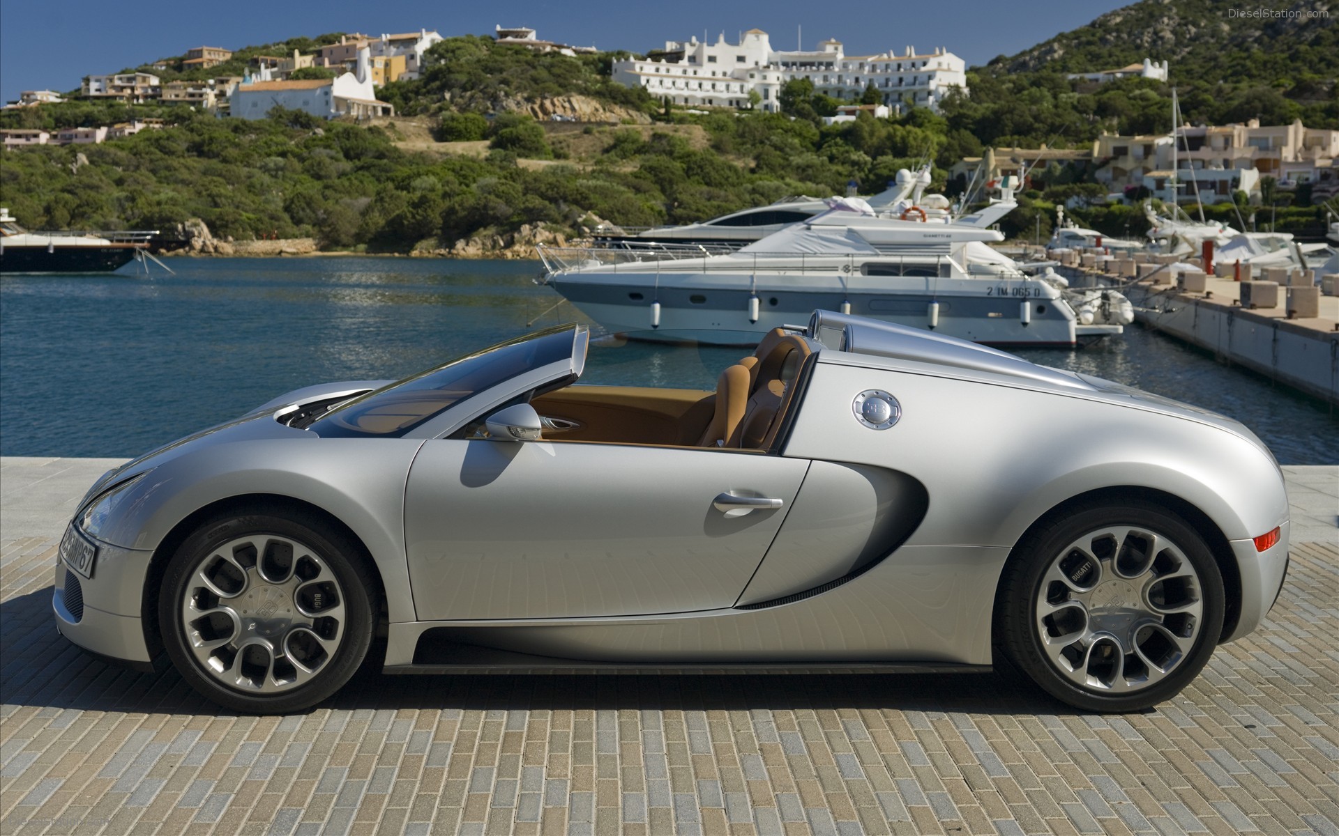 2010 Bugatti Veyron 16.4 Grand Sport in Sardinia