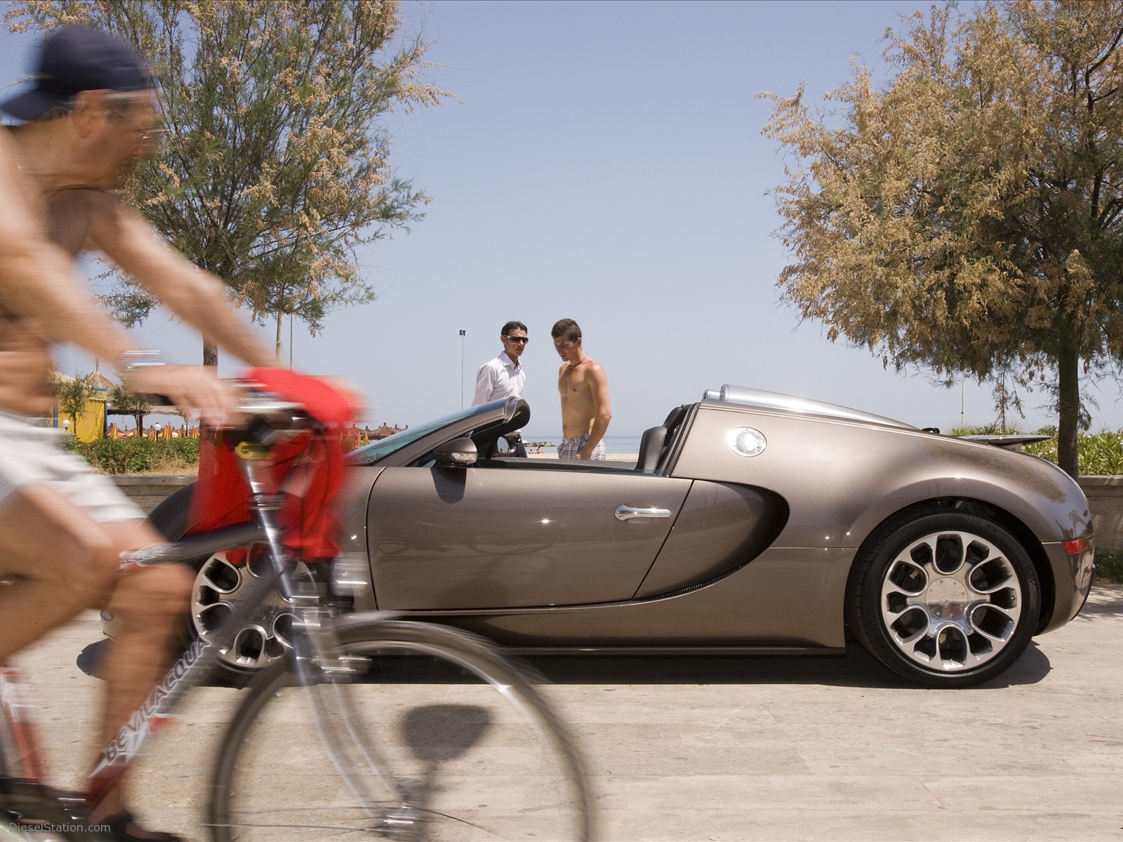 2010 Bugatti Veyron 16.4 Grand Sport In Rome 2010 Bugatti Veyron 16.4 Grand Sport In Rome