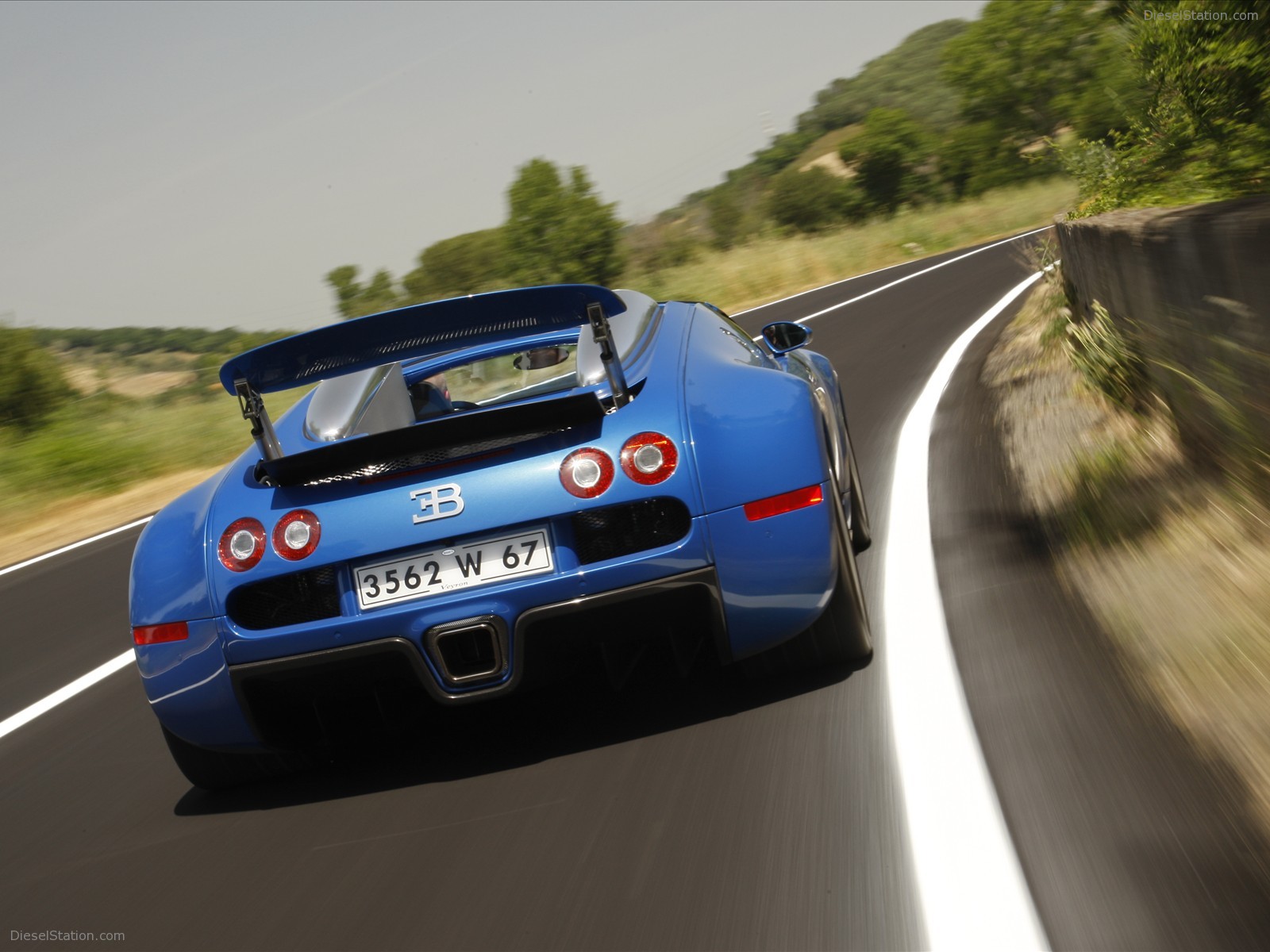 2010 Bugatti Veyron 16.4 Grand Sport In Rome 2010 Bugatti Veyron 16.4 Grand Sport In Rome