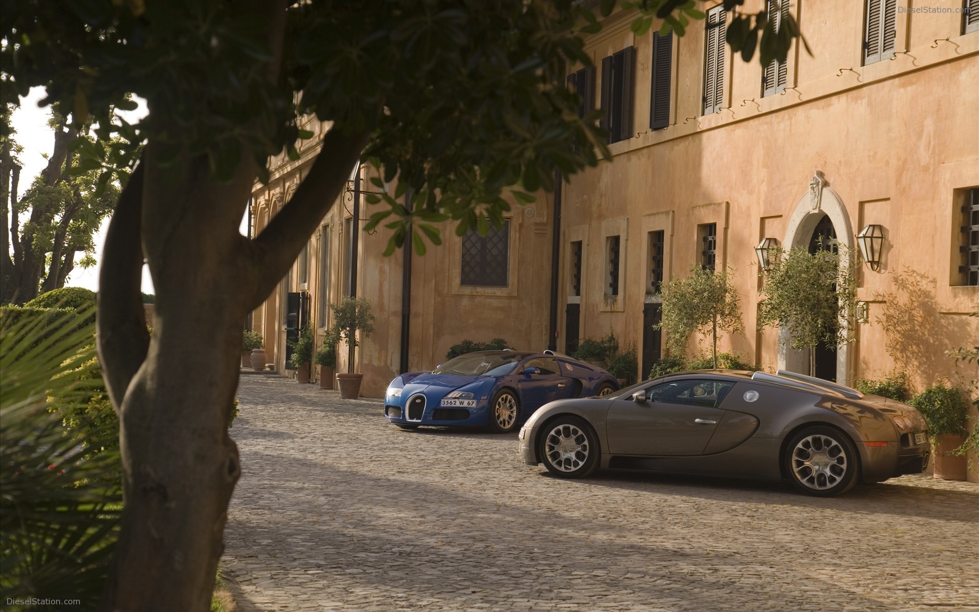 2010 Bugatti Veyron 16.4 Grand Sport In Rome 2010 Bugatti Veyron 16.4 Grand Sport In Rome