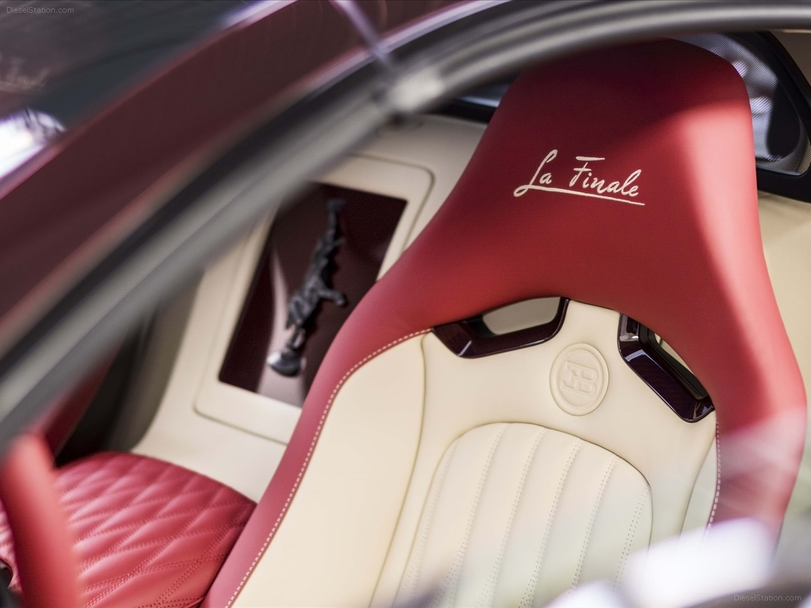 Bugatti 16.4 Grand Sport Vitesse La Finale 2015 Bugatti 16.4 Grand Sport Vitesse La Finale 2015