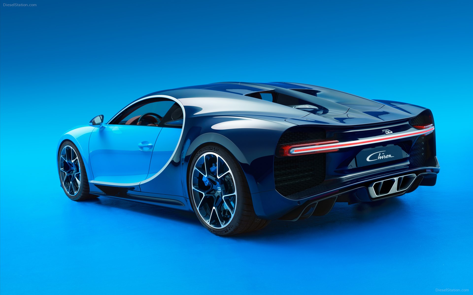 Bugatti Chiron 2017
