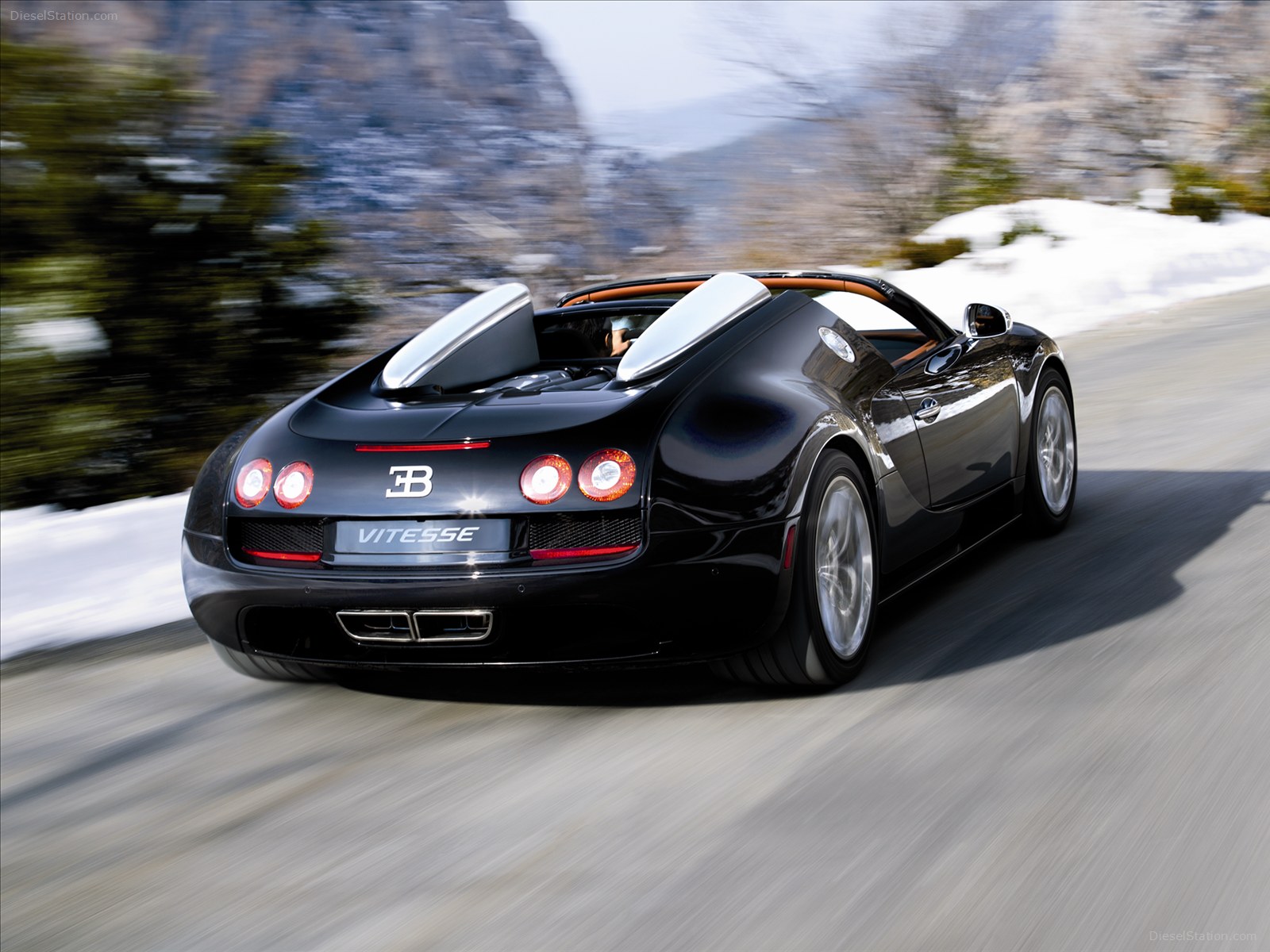 Bugatti Veyron 16 4 Grand Sport Vitesse 2012 Bugatti Veyron 16 4 Grand Sport Vitesse 2012