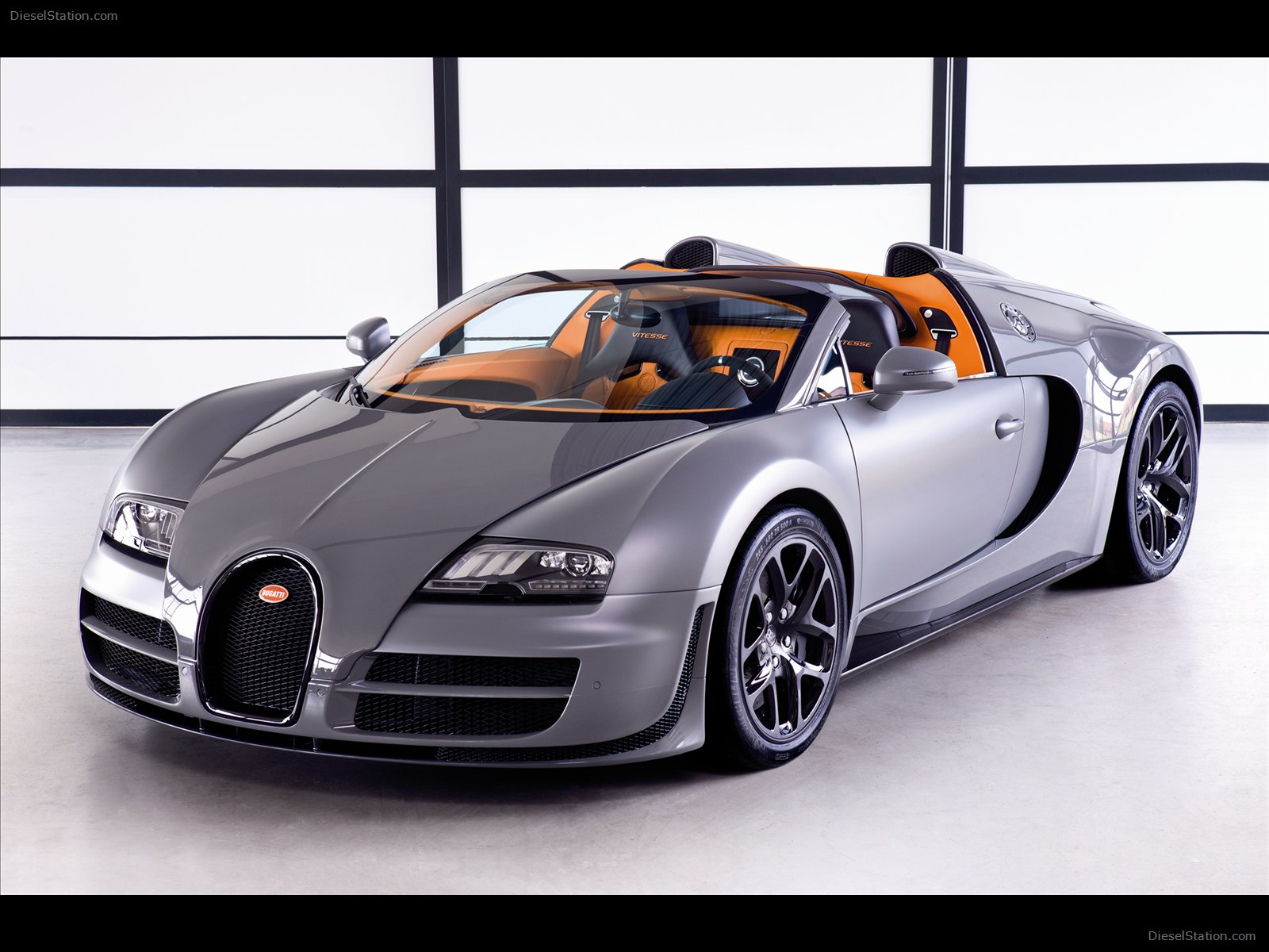 Bugatti Veyron 16 4 Grand Sport Vitesse 2012