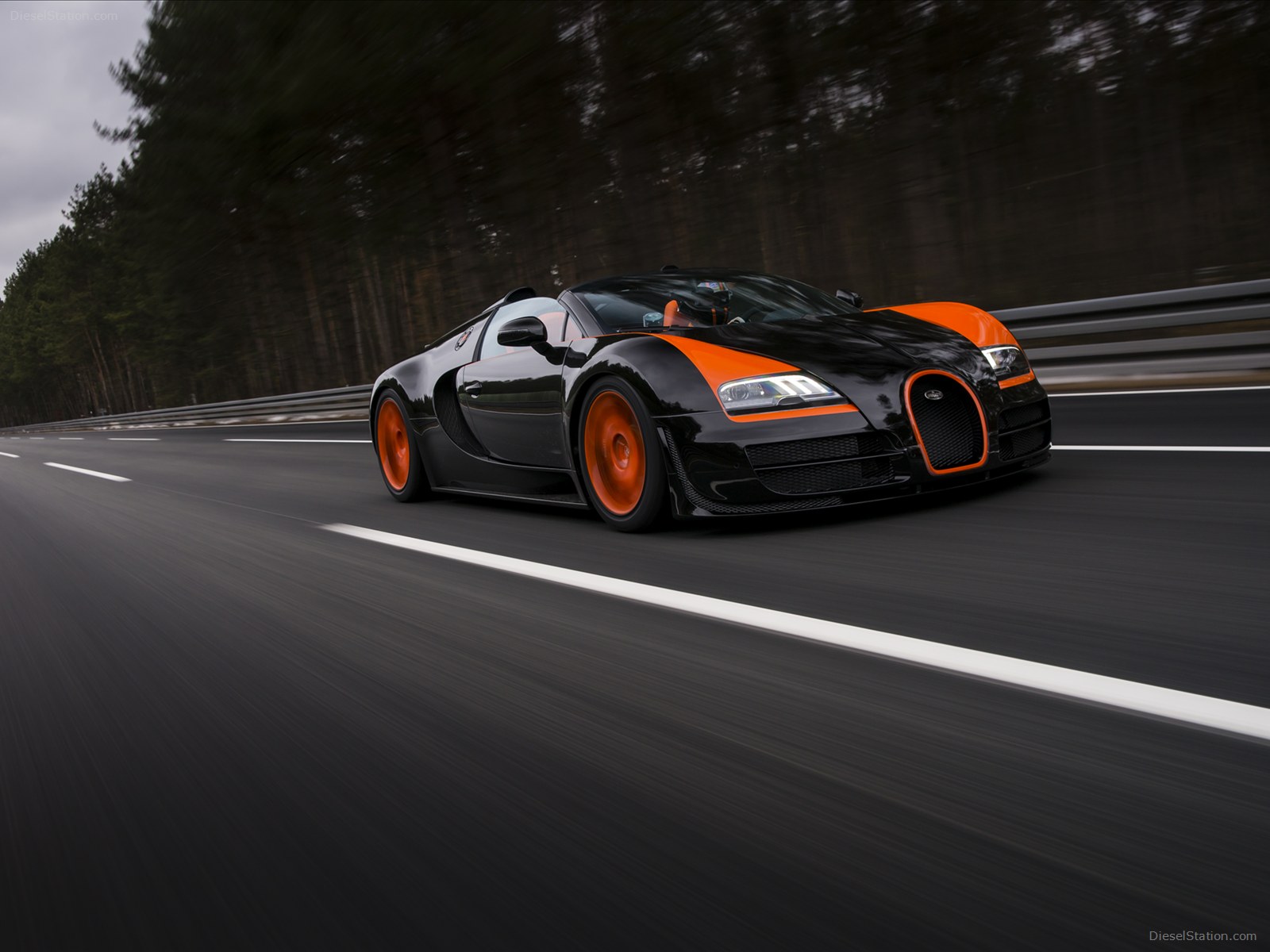 Bugatti Veyron 16.4 Grand Sport Vitesse World Record Car Edition 2013