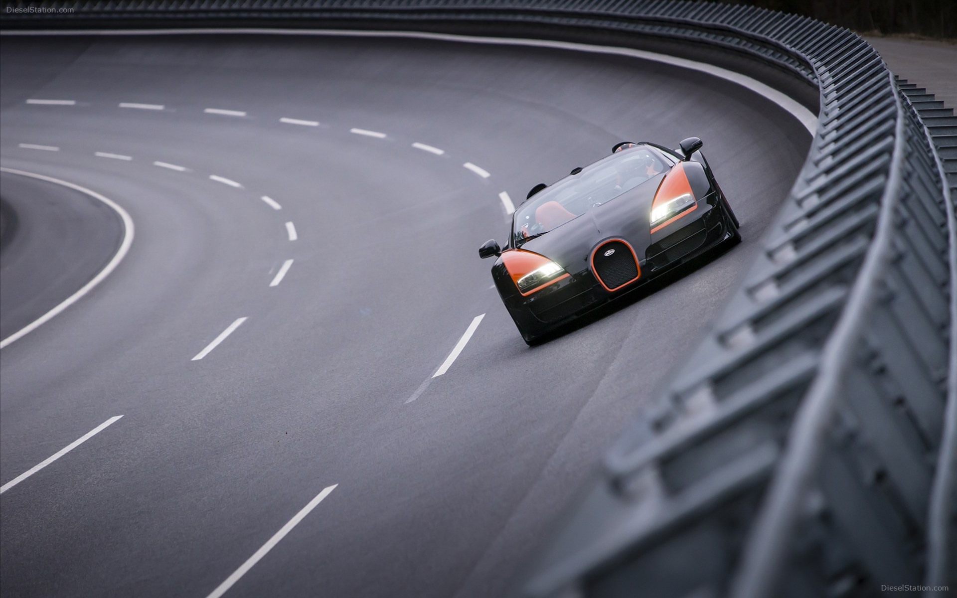 Bugatti Veyron 16.4 Grand Sport Vitesse World Record Car Edition 2013