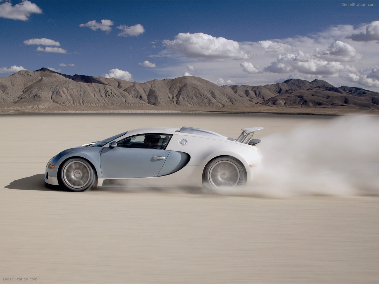 Bugatti Veyron  16.4 2005