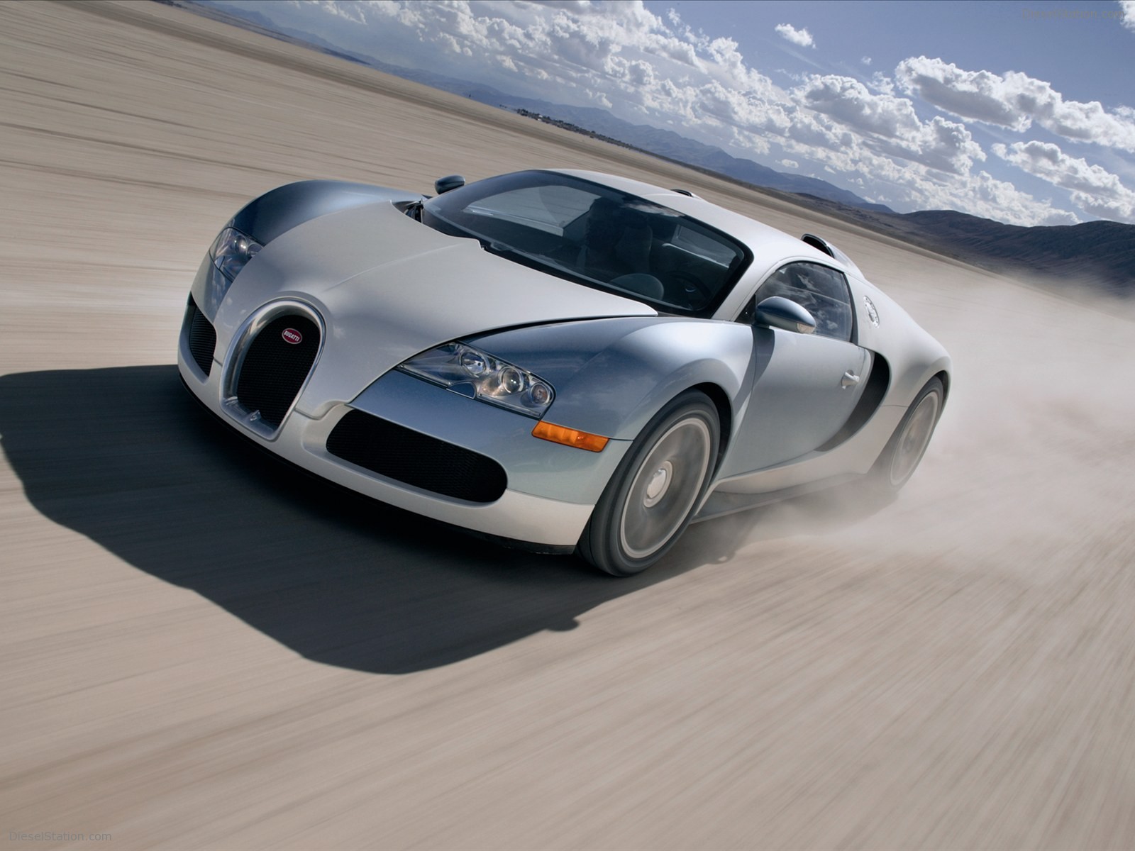 Bugatti Veyron  16.4 2005
