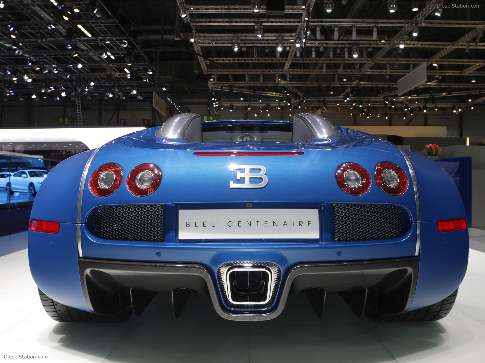 Bugatti Veyron Bleu Centenaire