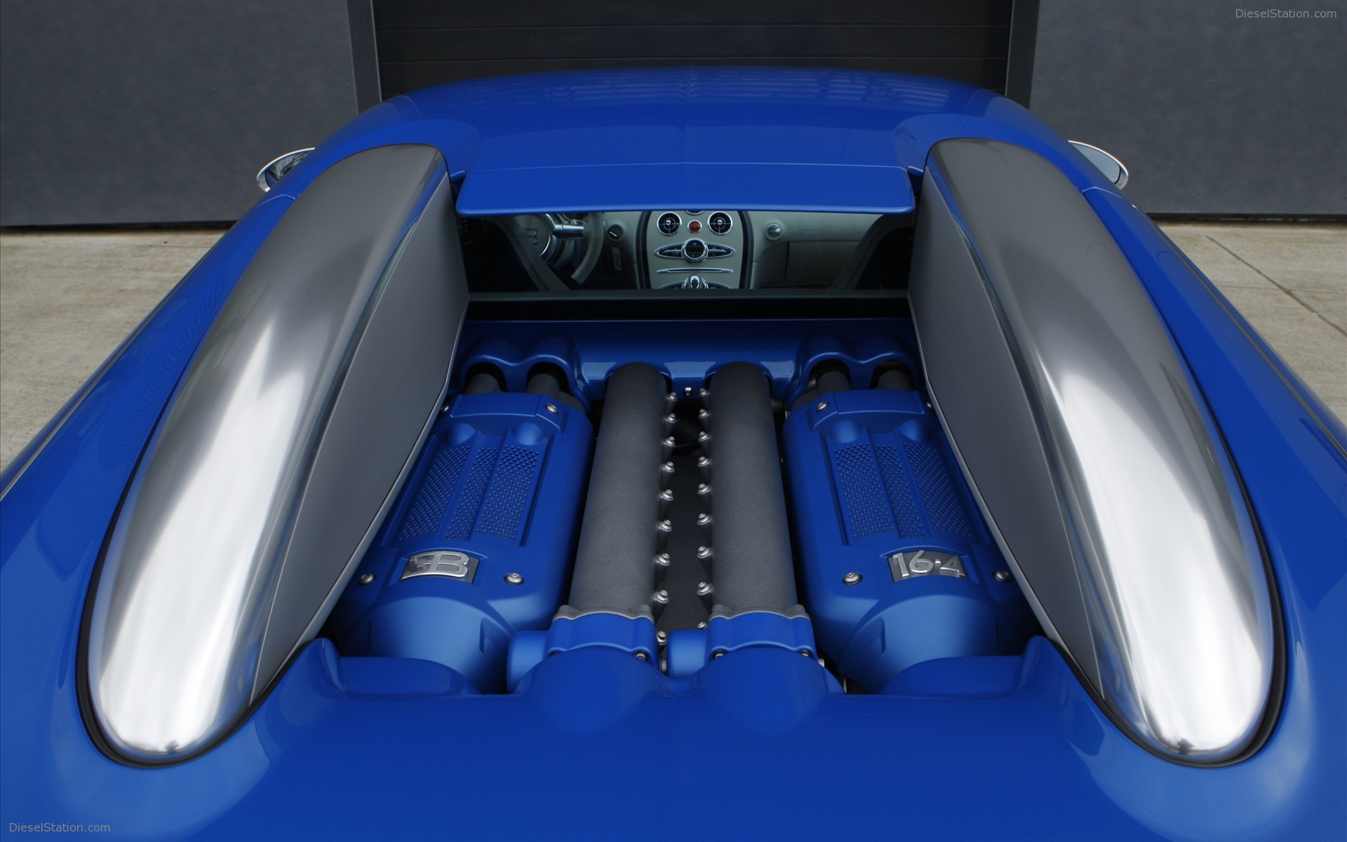 Bugatti Veyron Bleu Centenaire