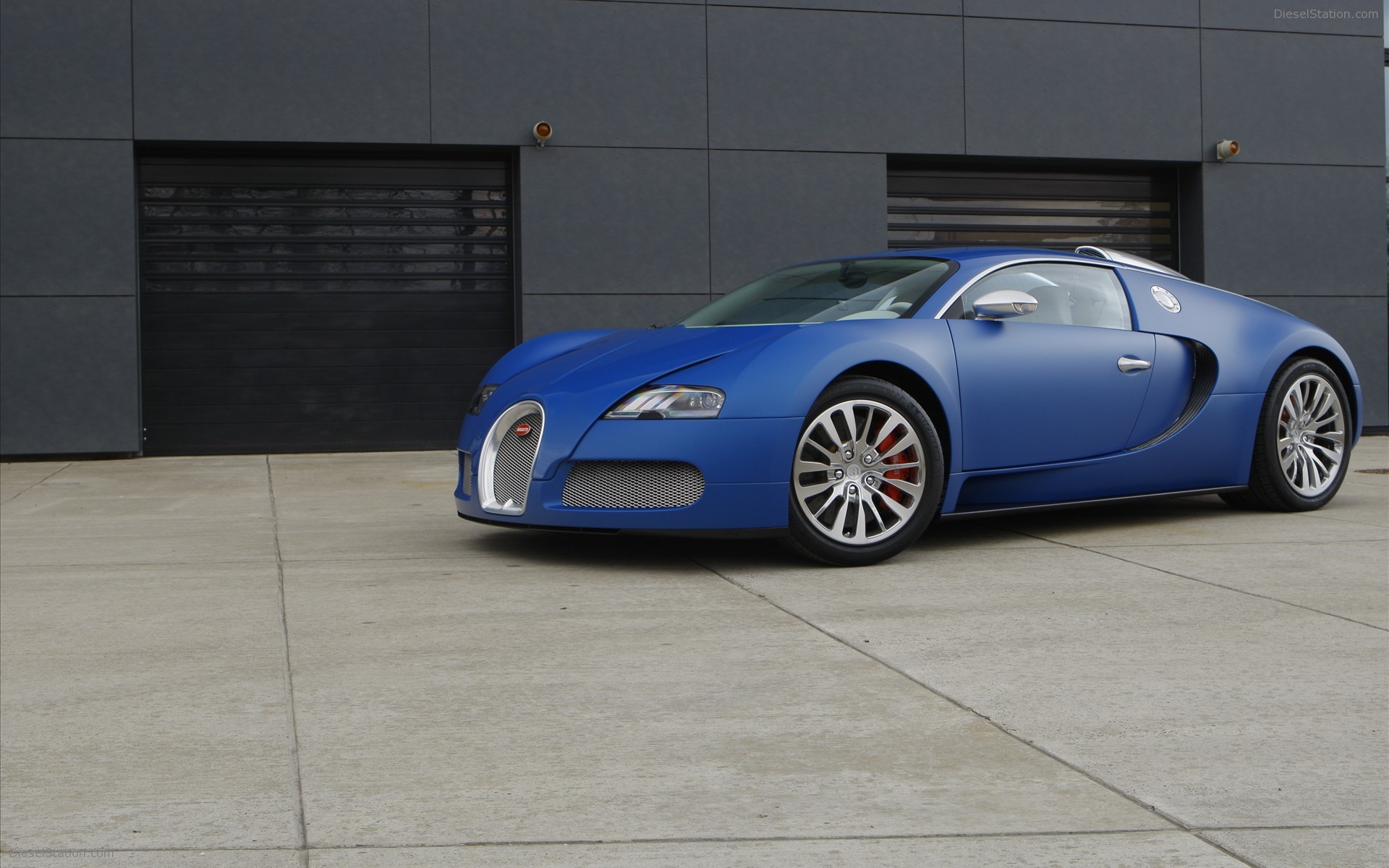 Bugatti Veyron Bleu Centenaire