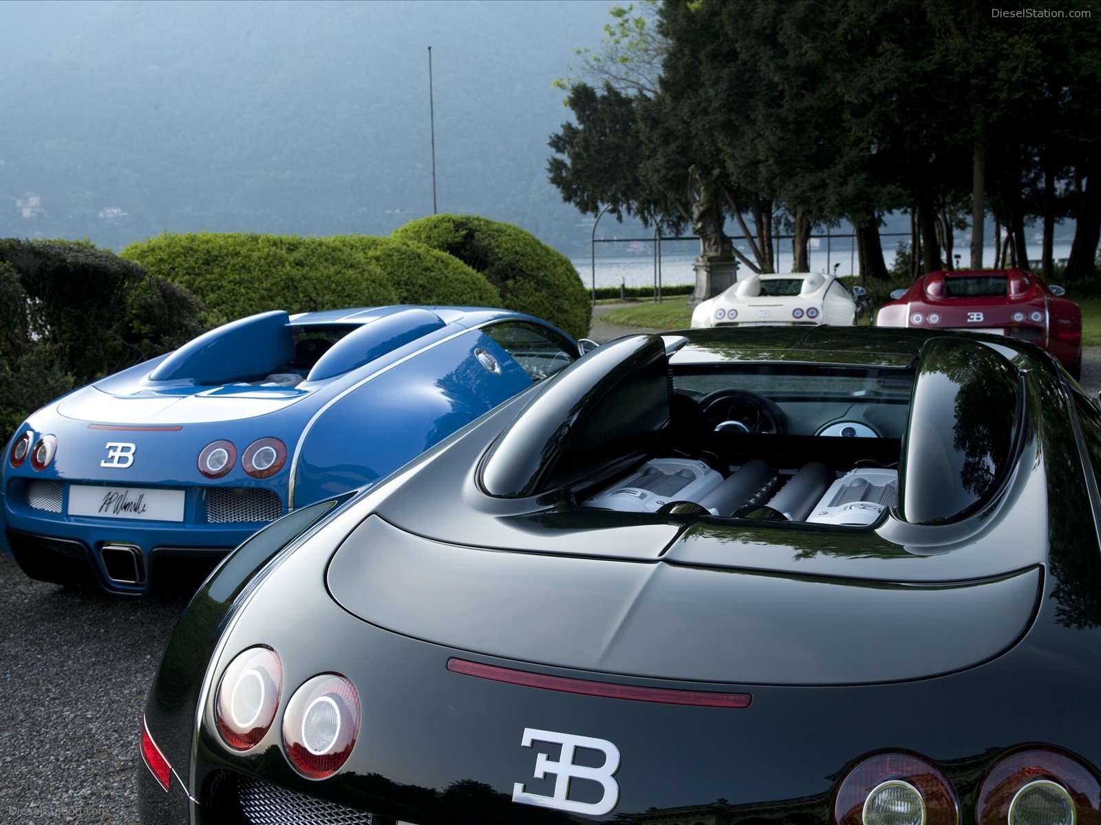 Bugatti Veyron Centenaire Editions