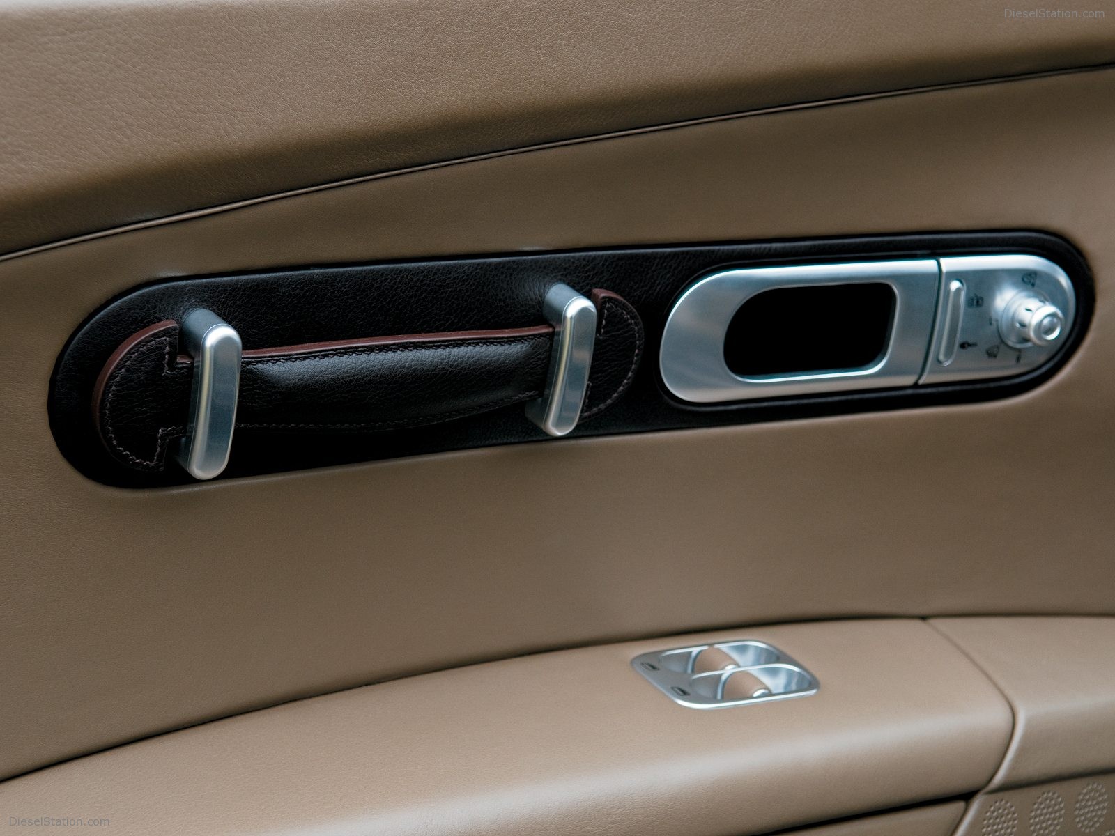 Bugatti Veyron Fbg par Hermes